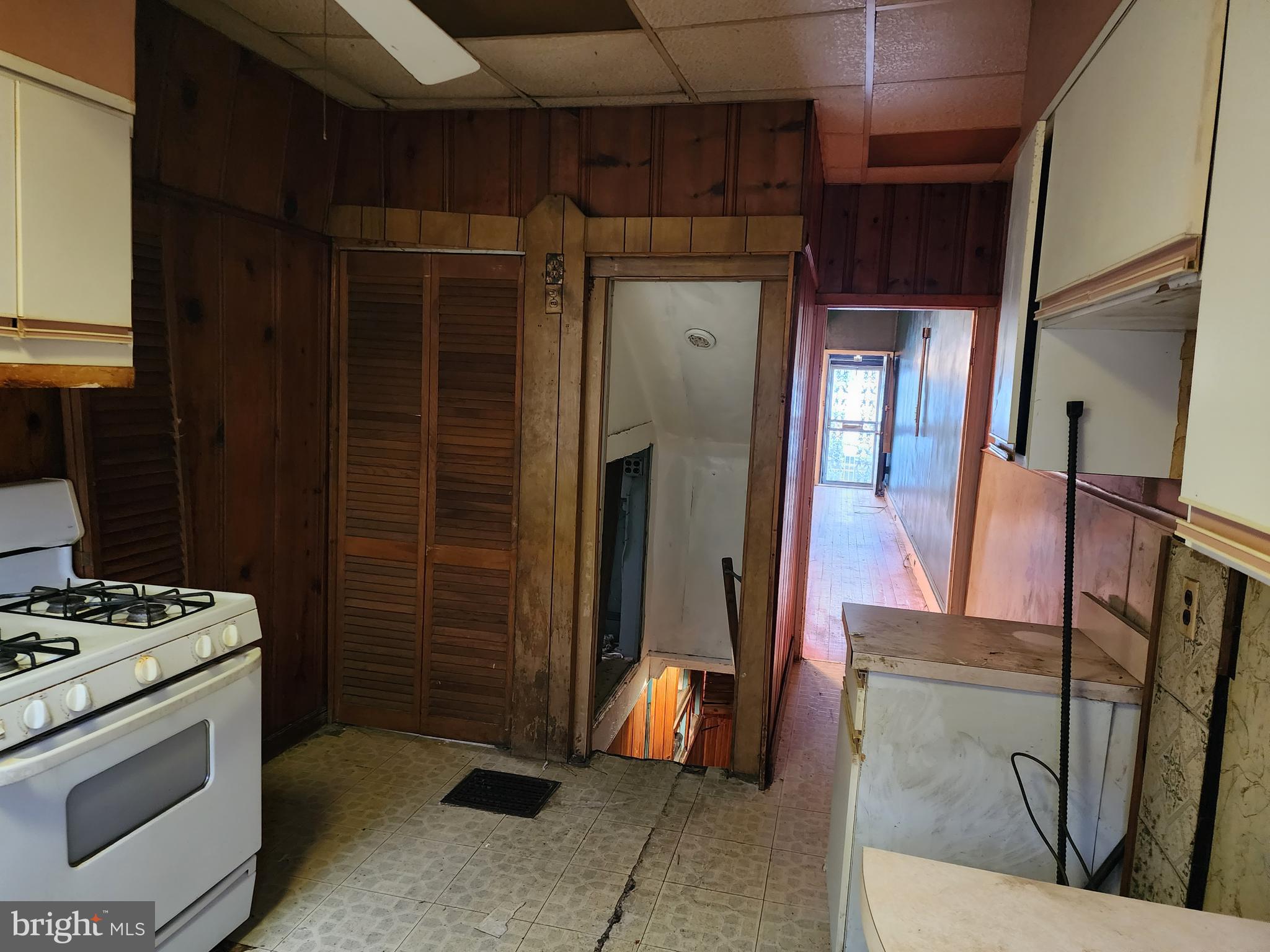 MIDTOWN EDMONDSON - Residential