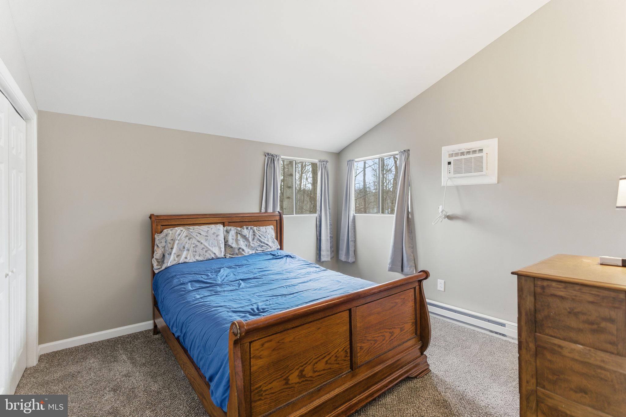 THE WOODS - Residential