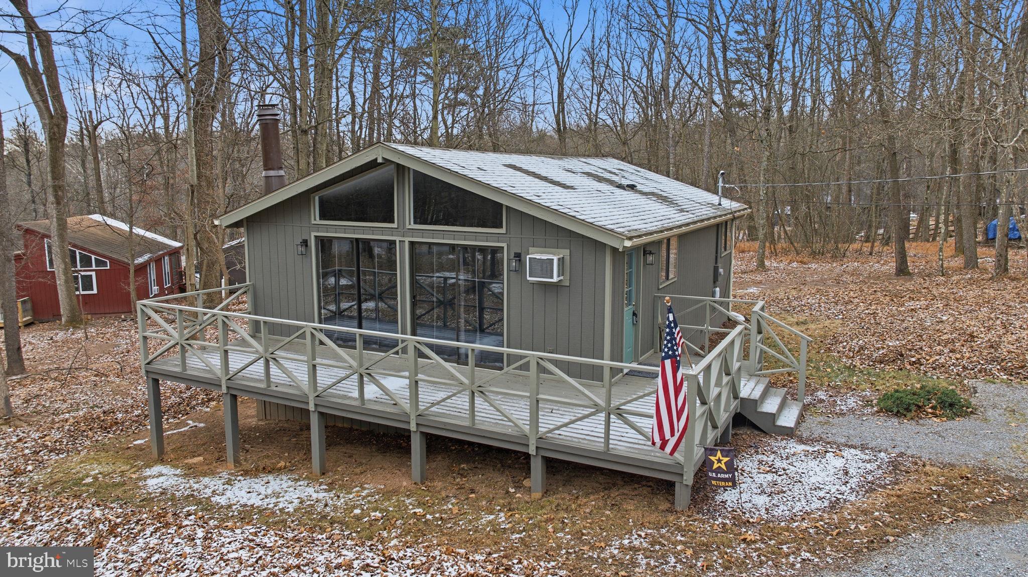 THE WOODS - Residential