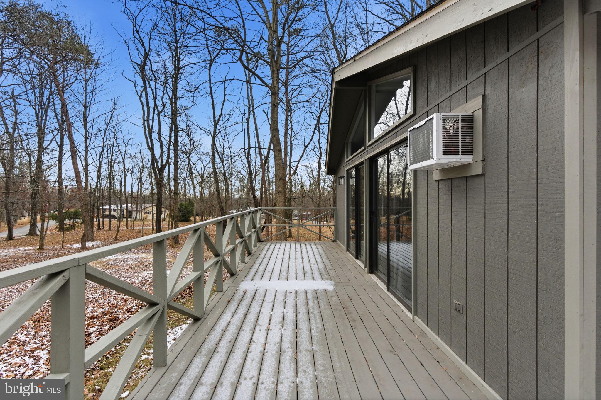 THE WOODS - Residential