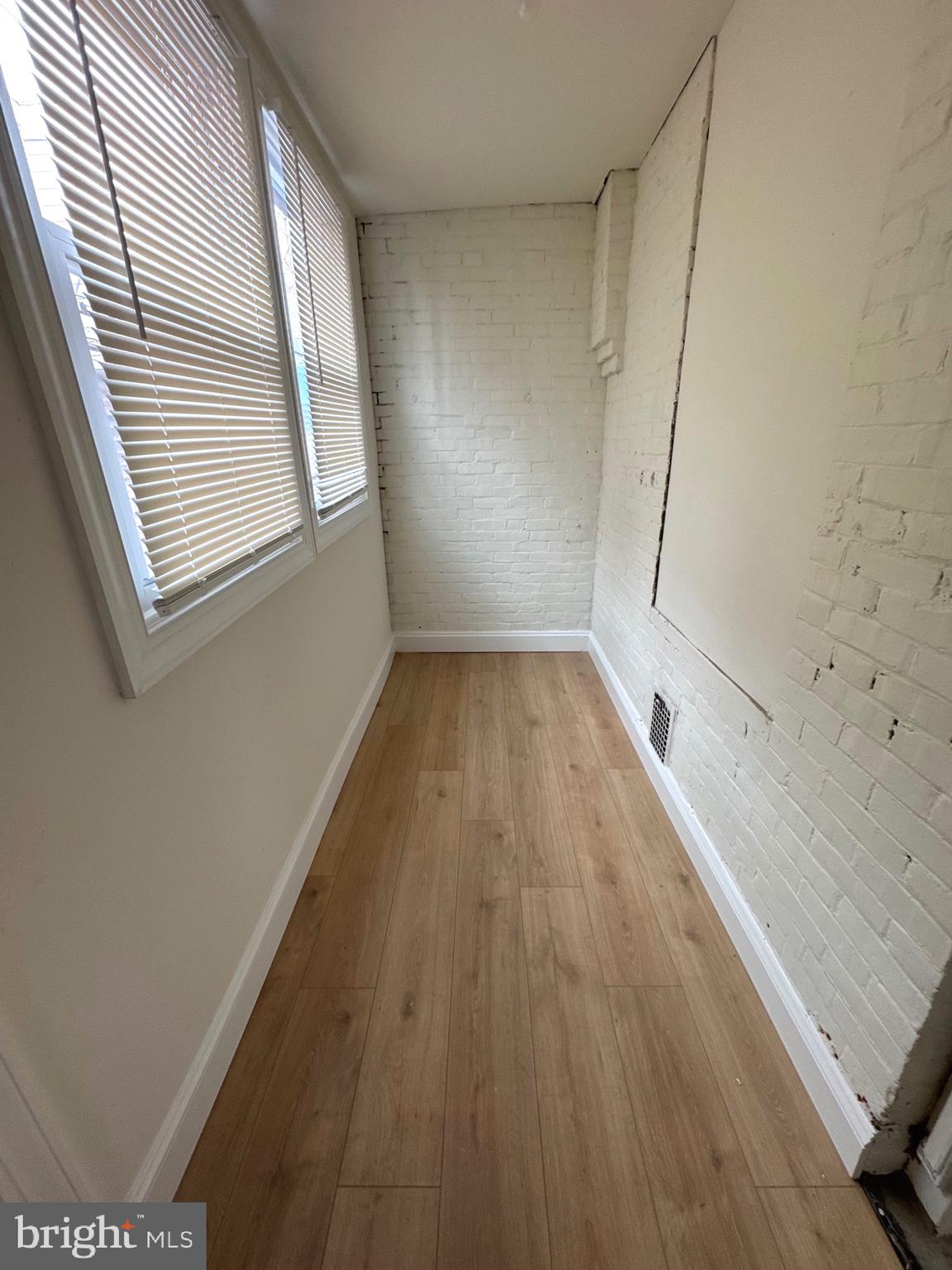 HUNTING PARK - Residential