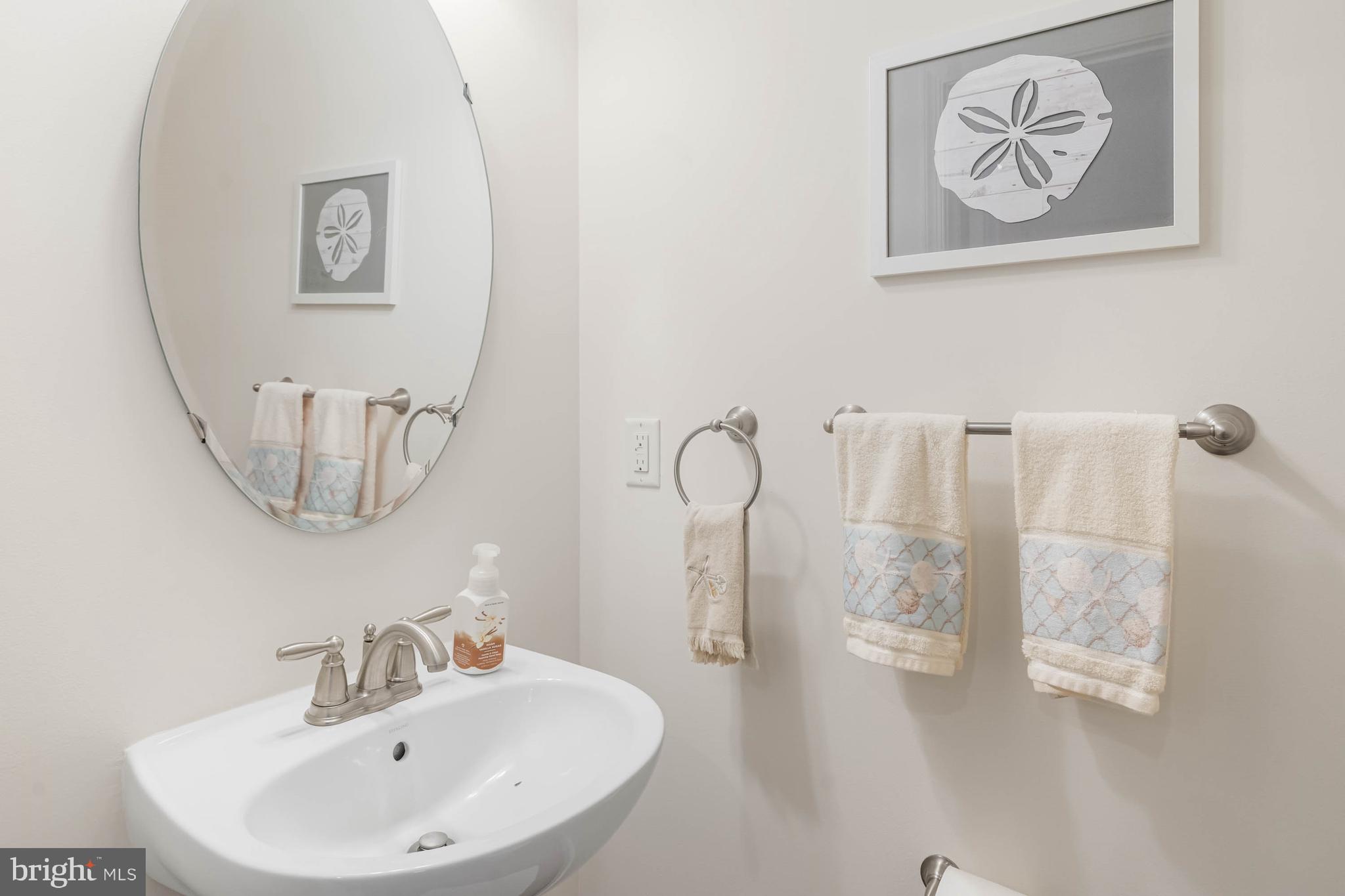 SHOREVIEW WOODS - Residential