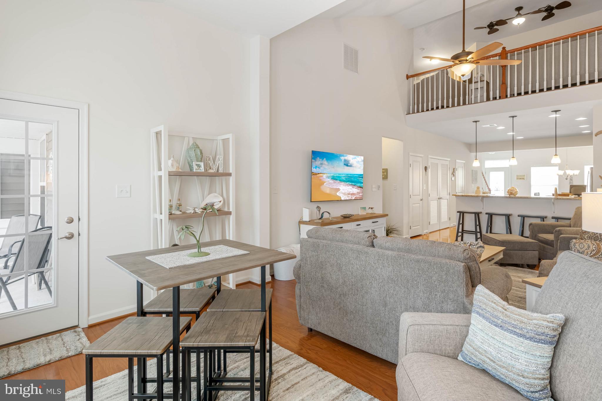 SHOREVIEW WOODS - Residential