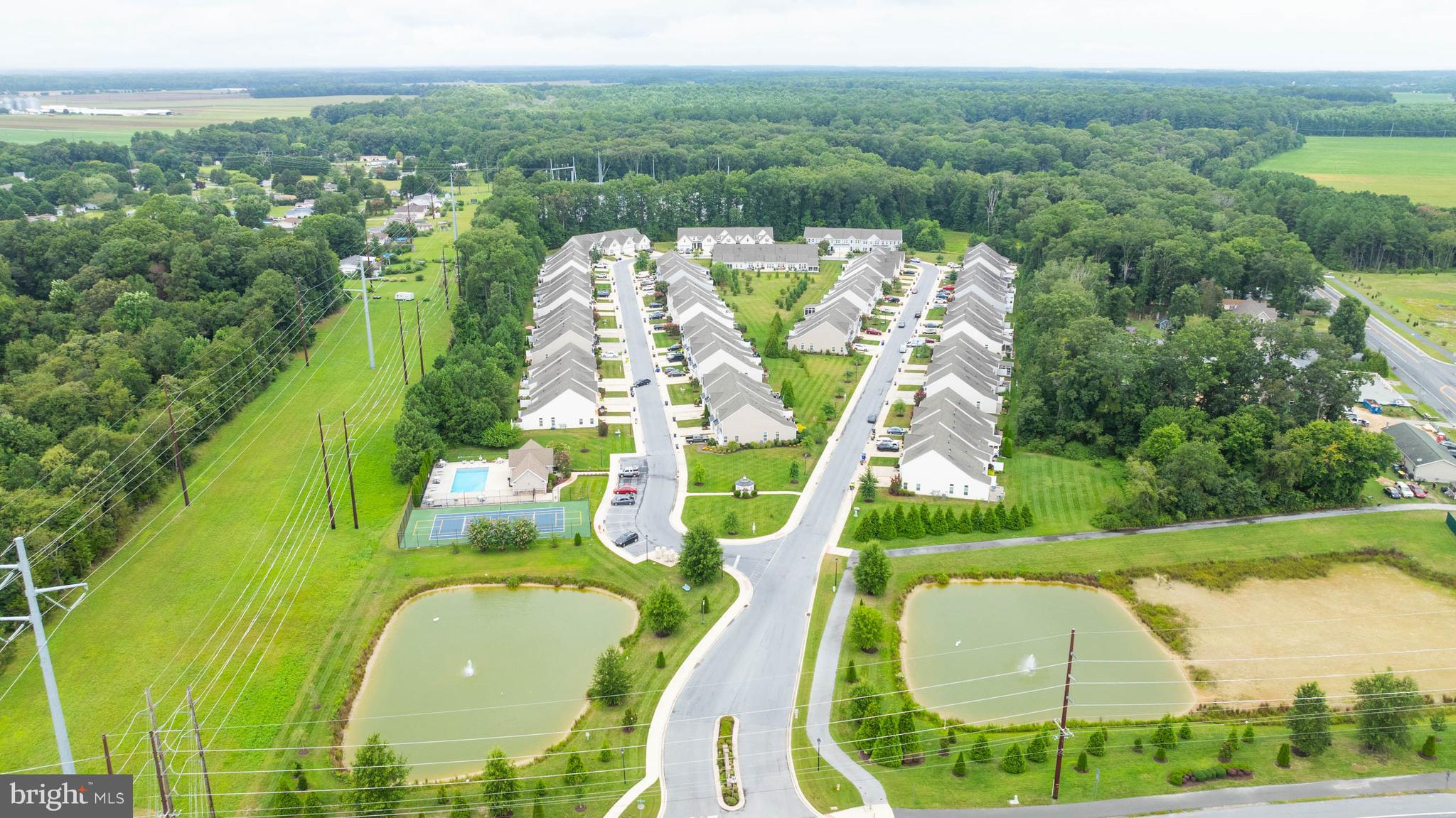 SHOREVIEW WOODS - Residential