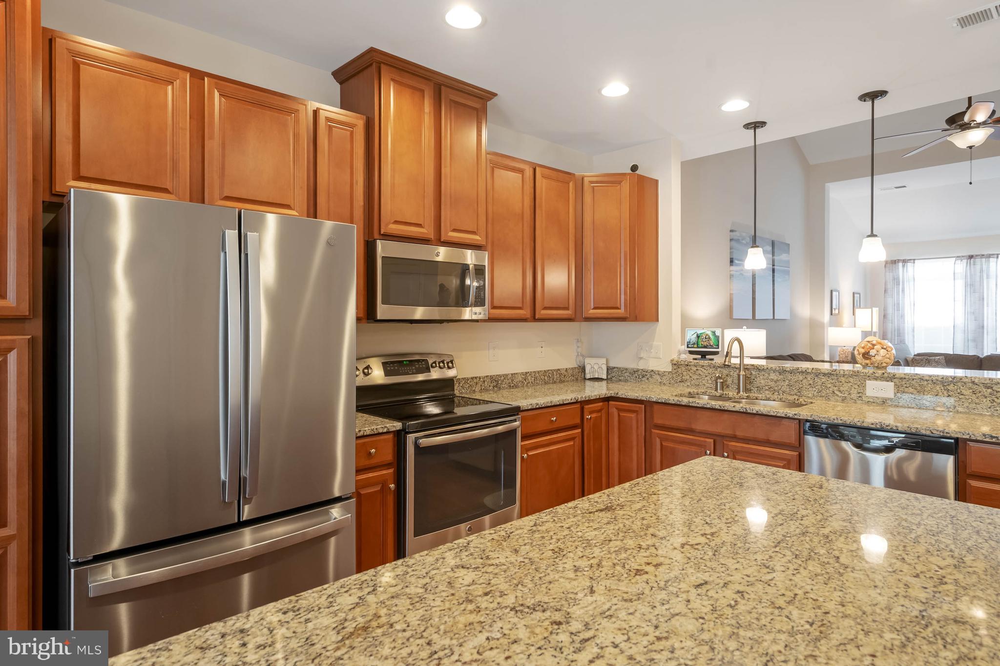 SHOREVIEW WOODS - Residential