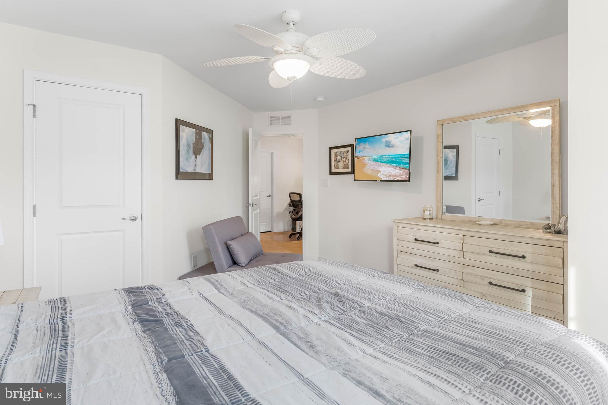 SHOREVIEW WOODS - Residential