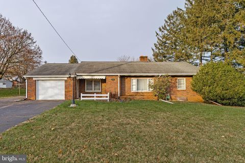 Photo of 406 S Church Street, QUARRYVILLE, PA 17566 (MLS # PALA2080674)