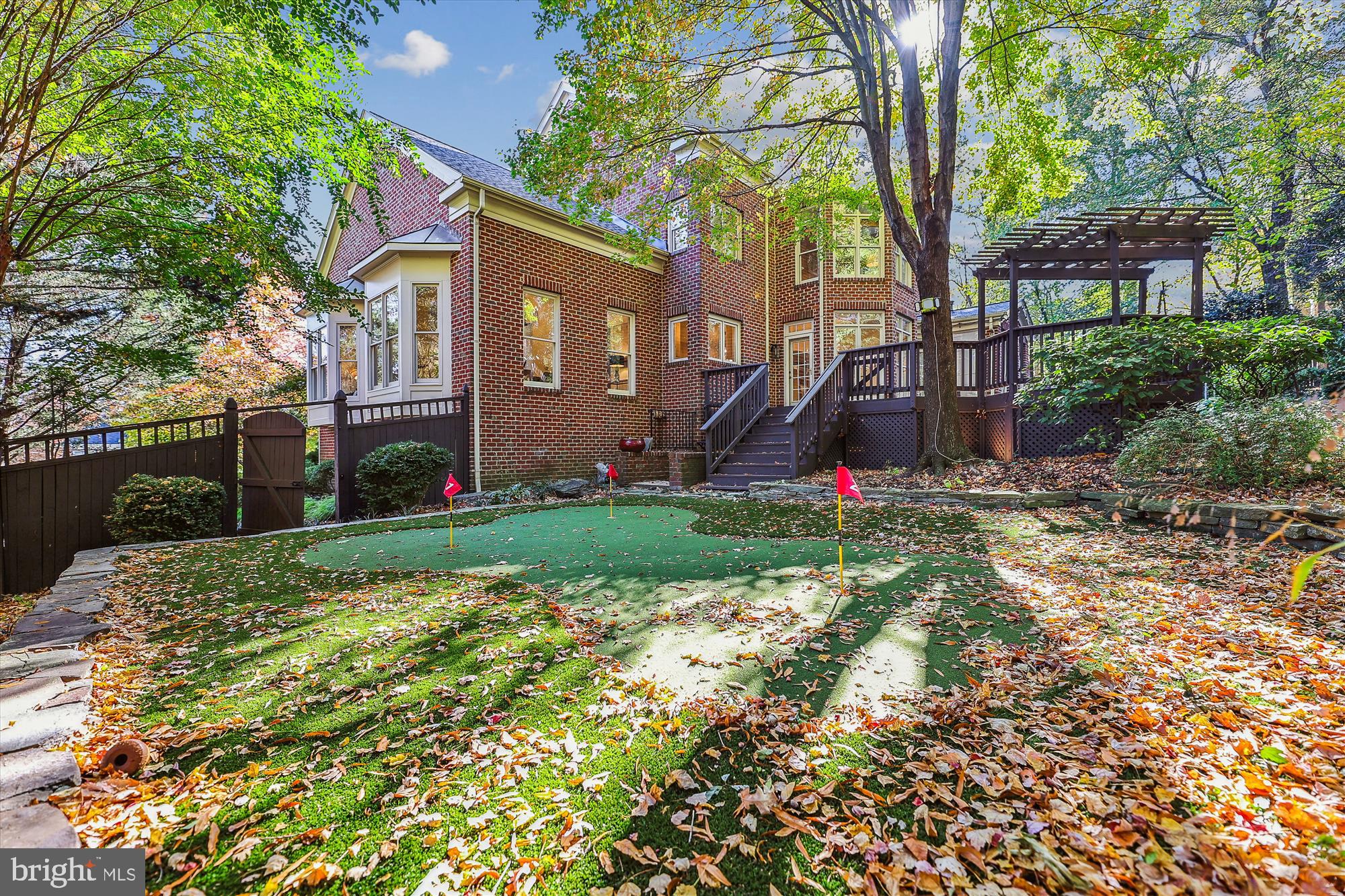 COLLEGE PARK - Residential