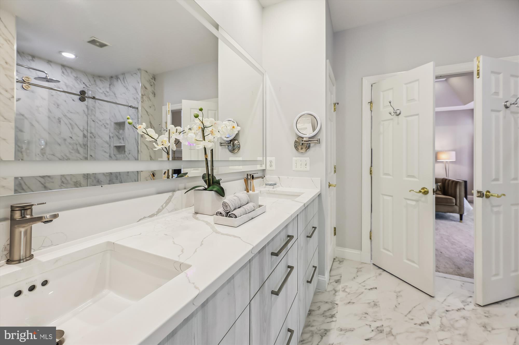 COLLEGE PARK - Residential