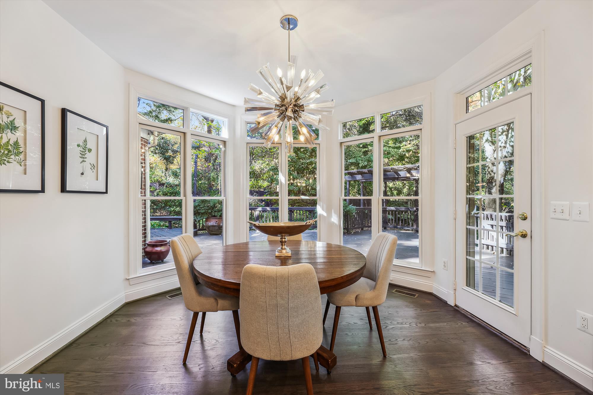 COLLEGE PARK - Residential