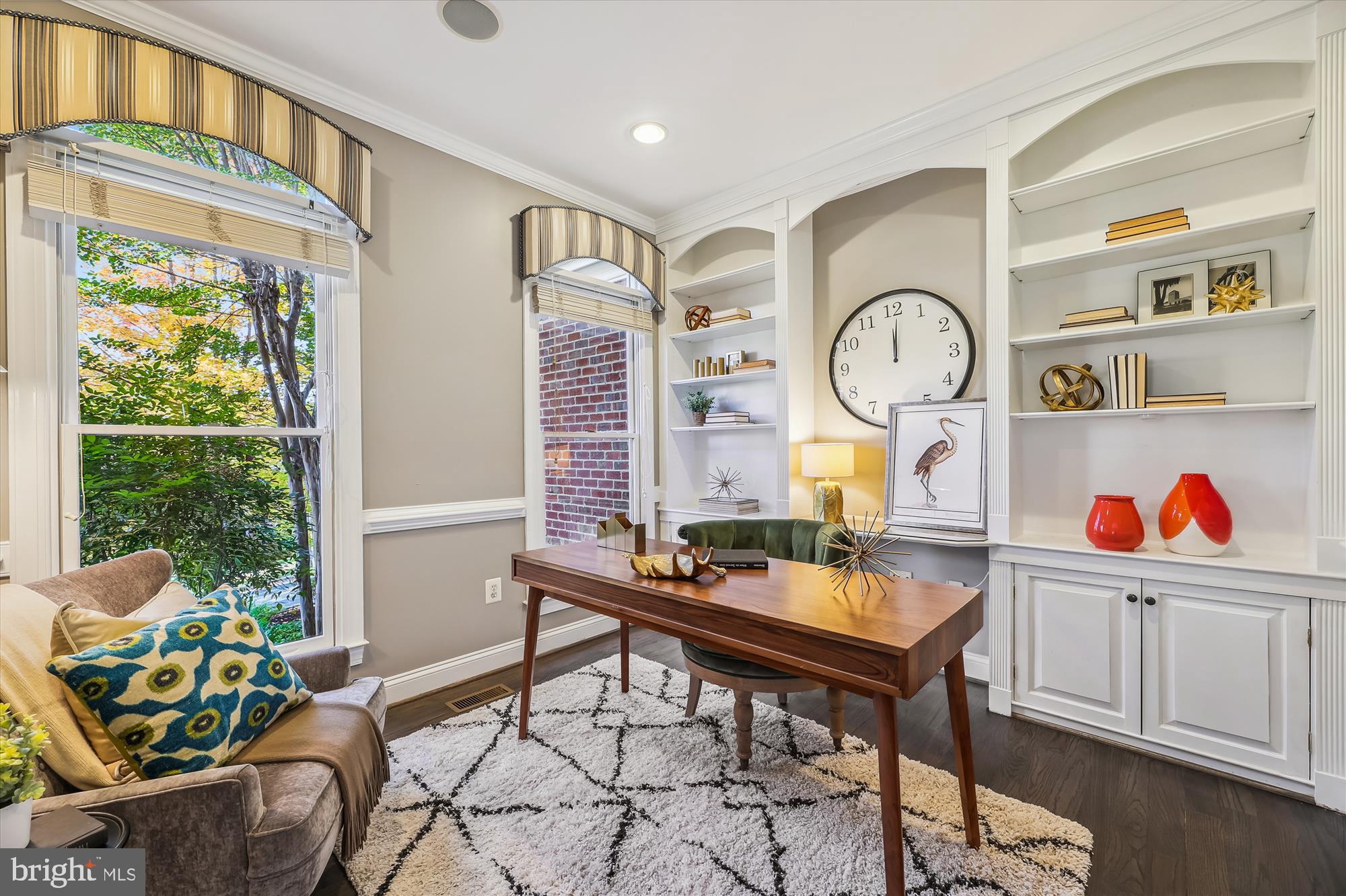 COLLEGE PARK - Residential