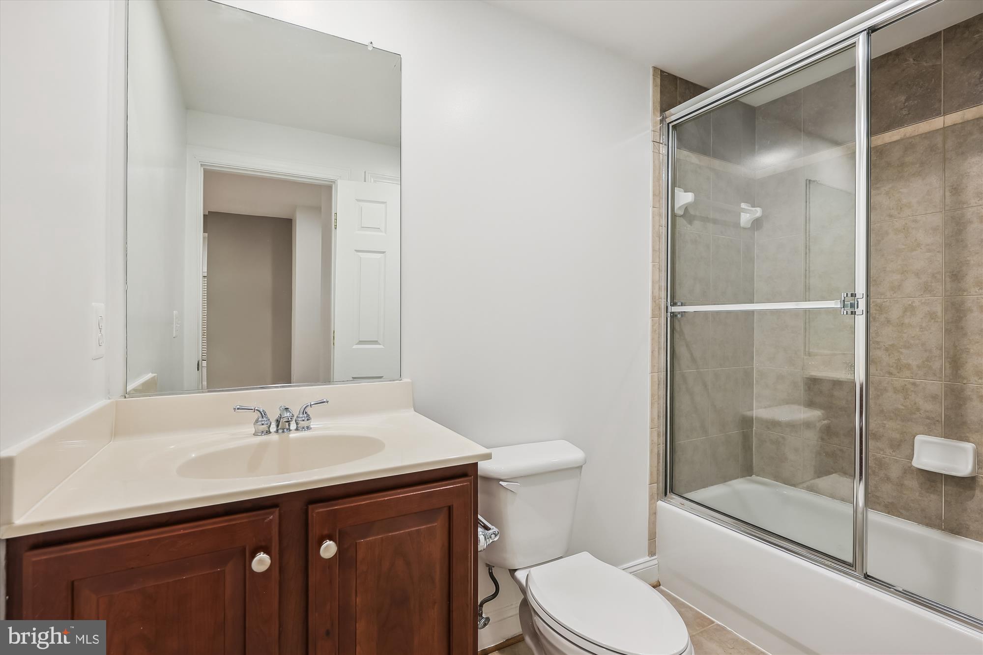 COLLEGE PARK - Residential