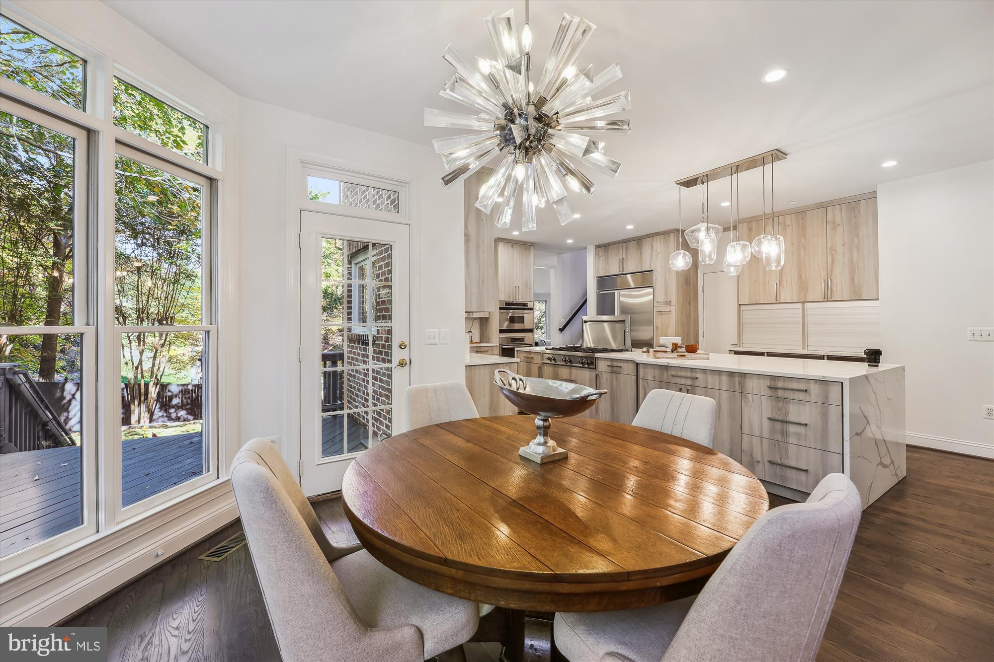 COLLEGE PARK - Residential