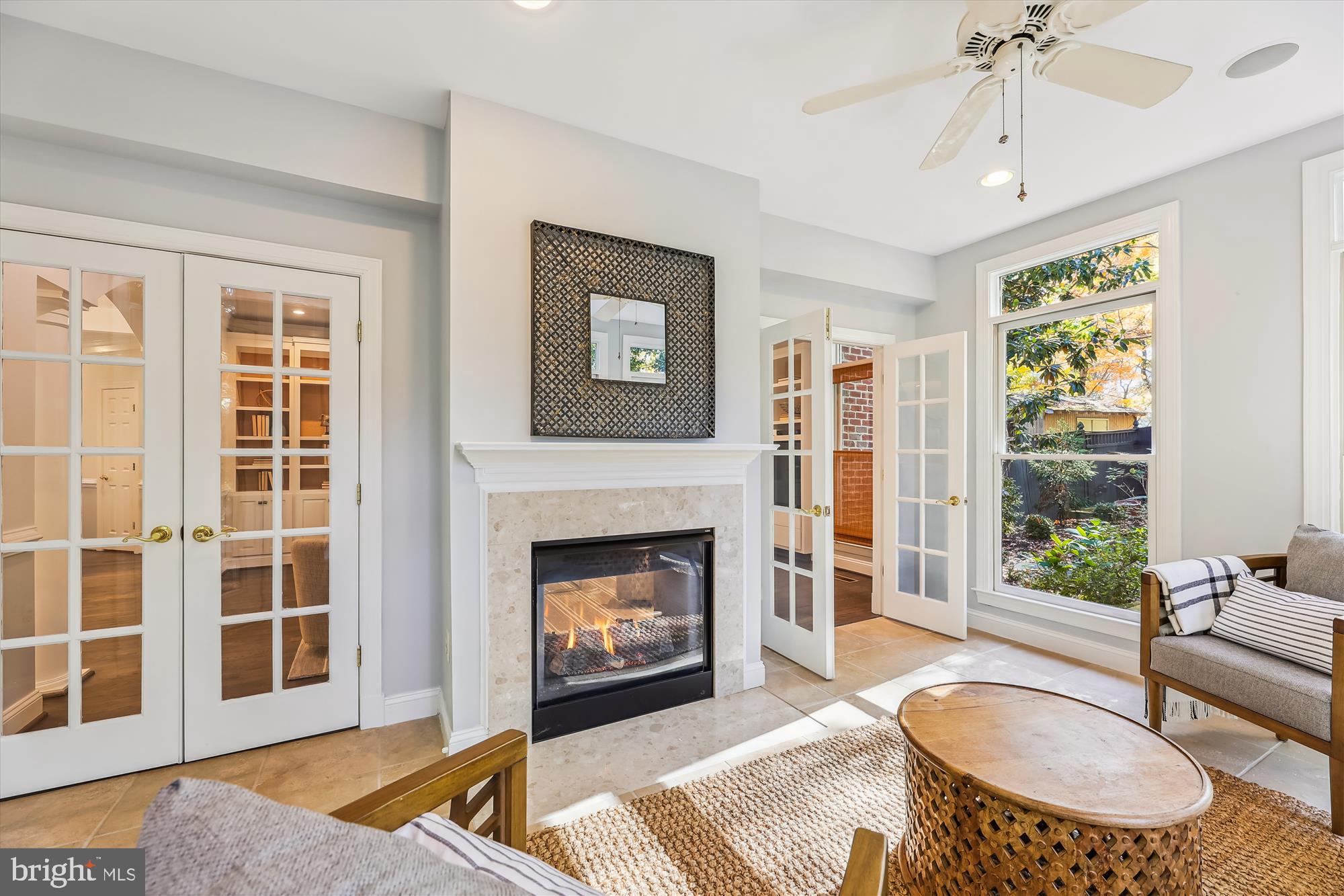 COLLEGE PARK - Residential