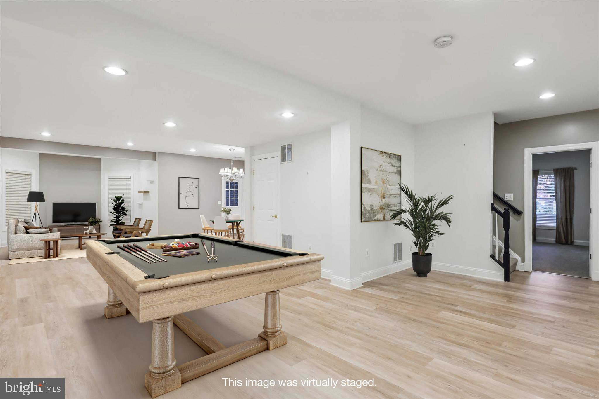 COLLEGE PARK - Residential