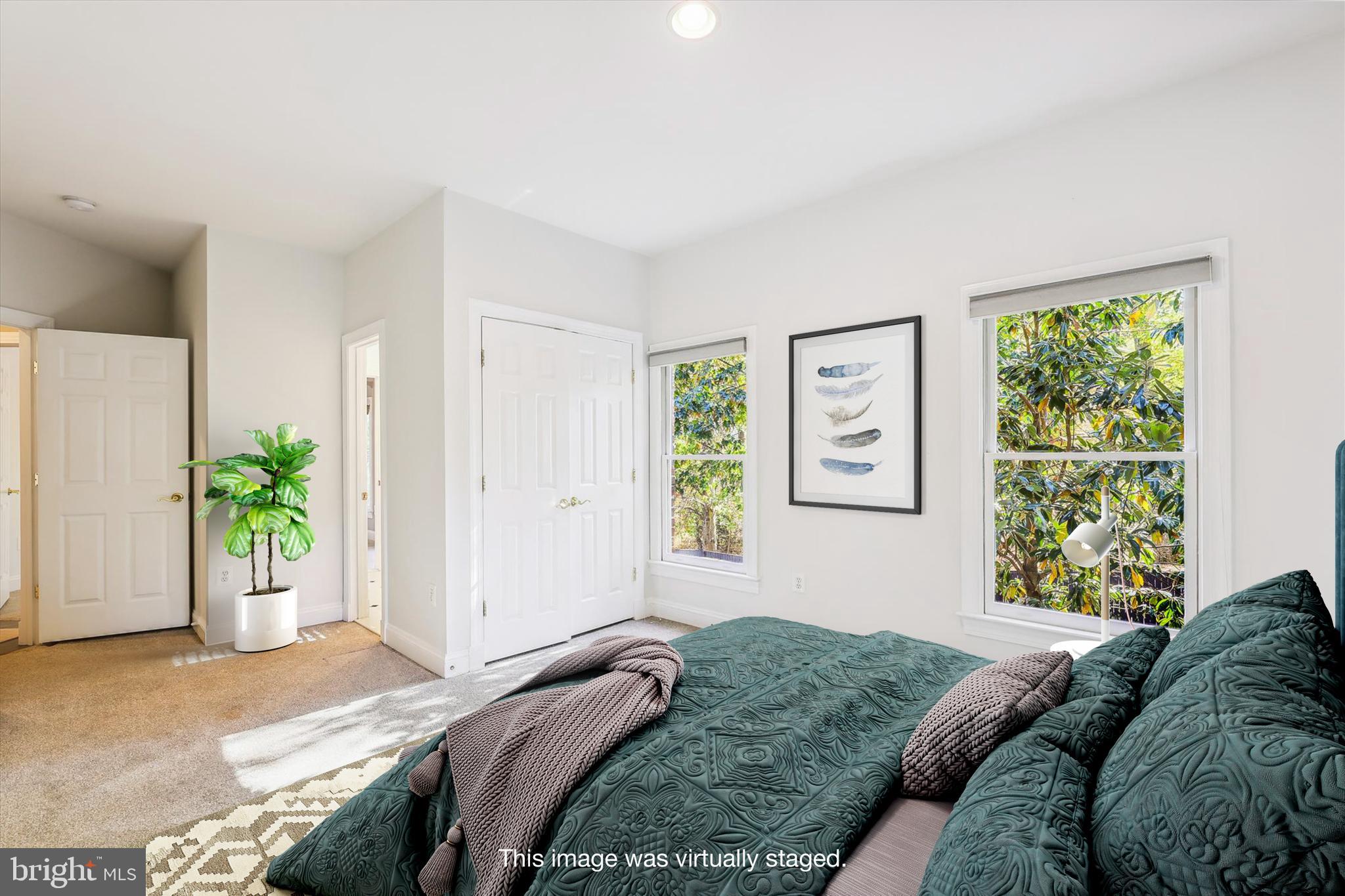 COLLEGE PARK - Residential