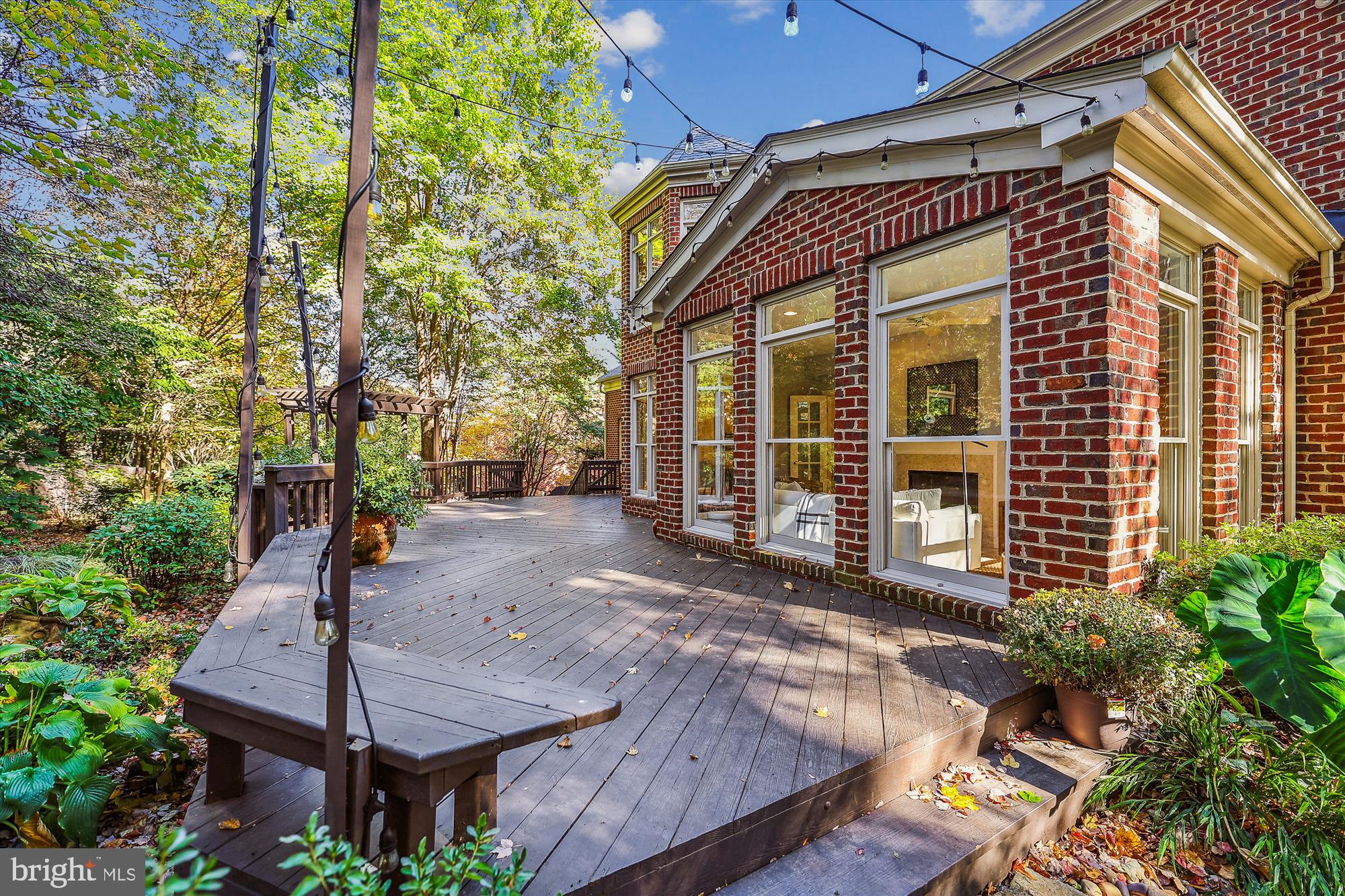 COLLEGE PARK - Residential