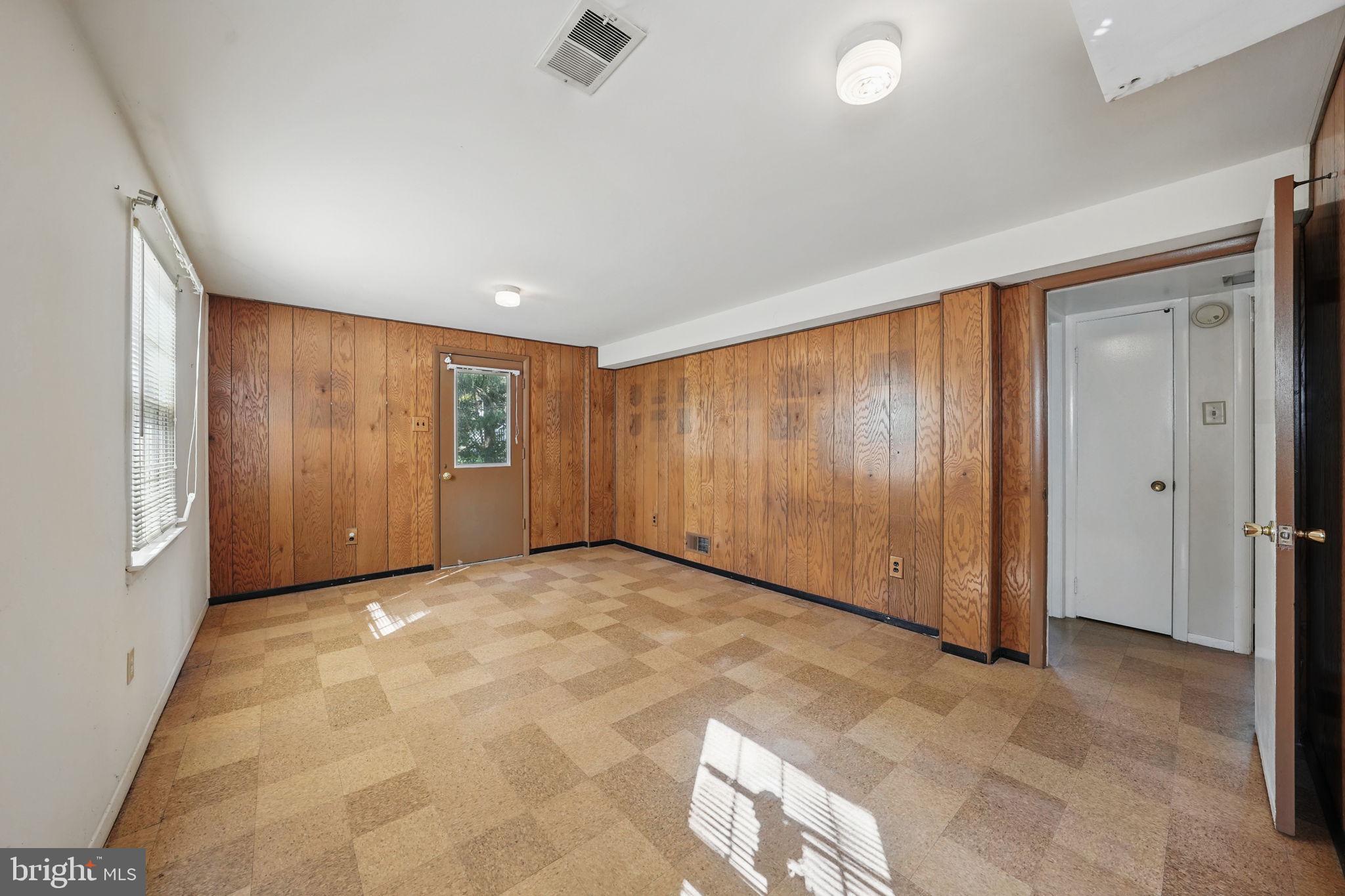 SPRINGBROOK FOREST - Residential