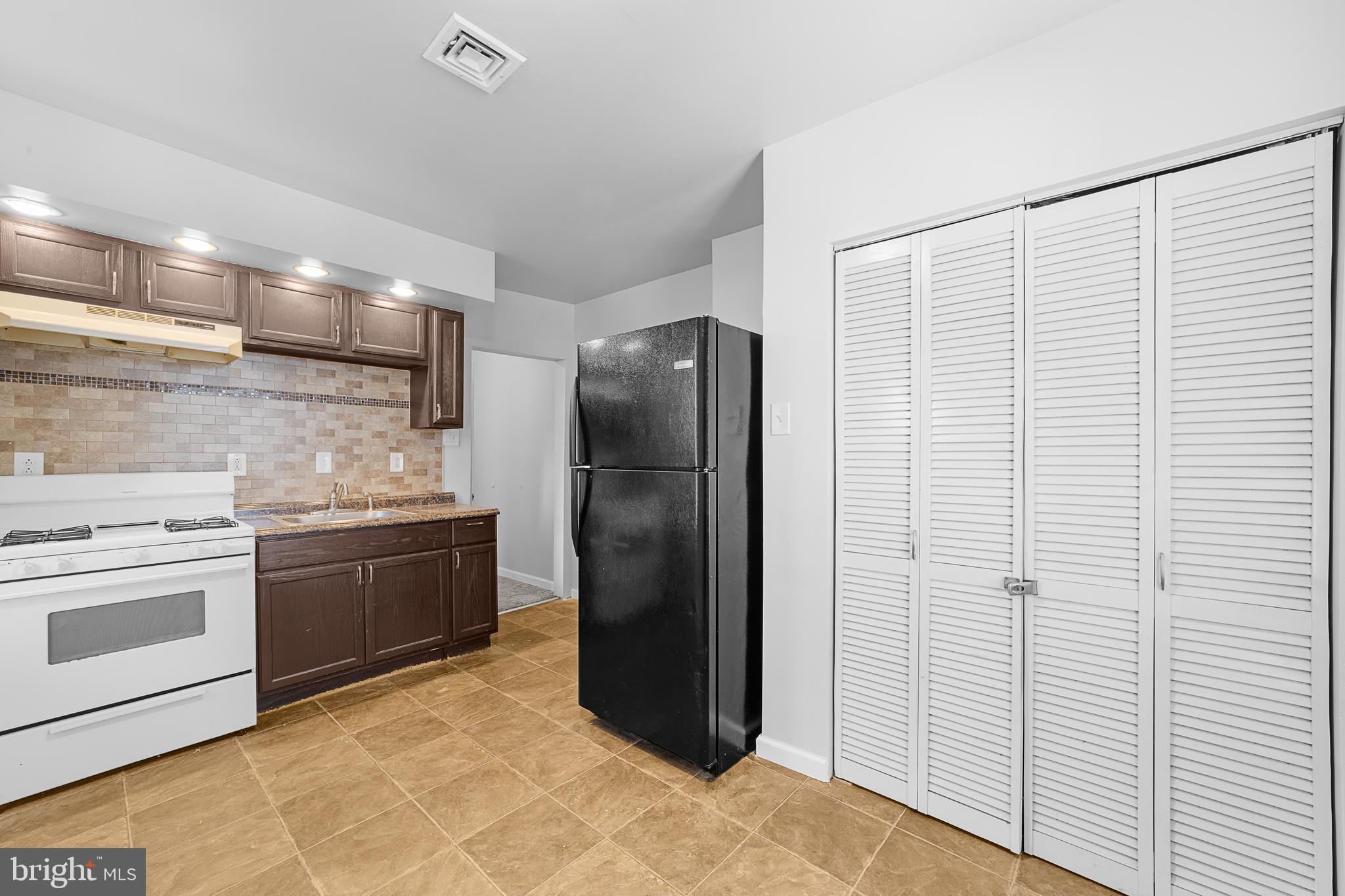 HARTRANFT - Residential Income