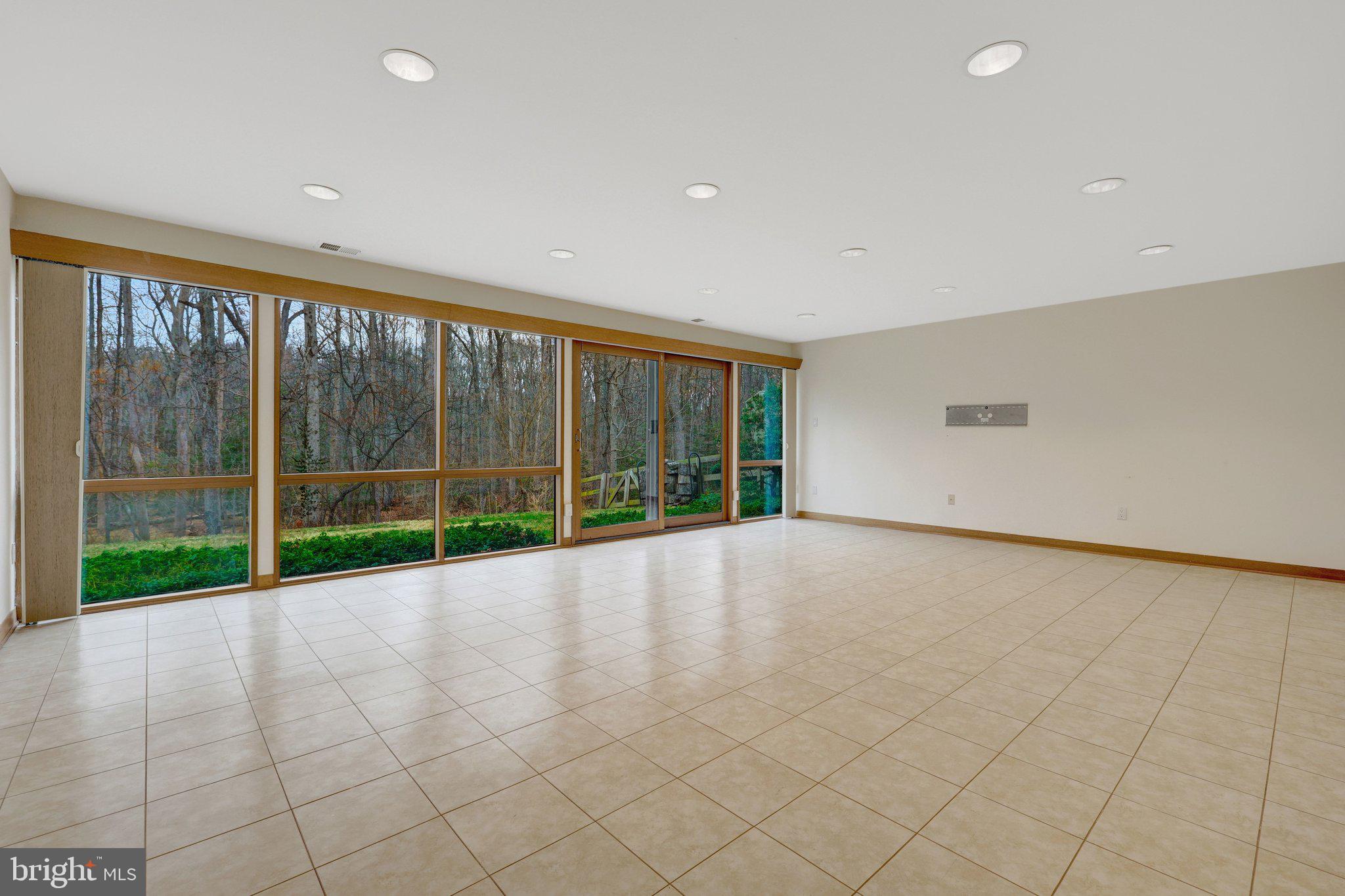 WOODSIDE ESTATES - Land