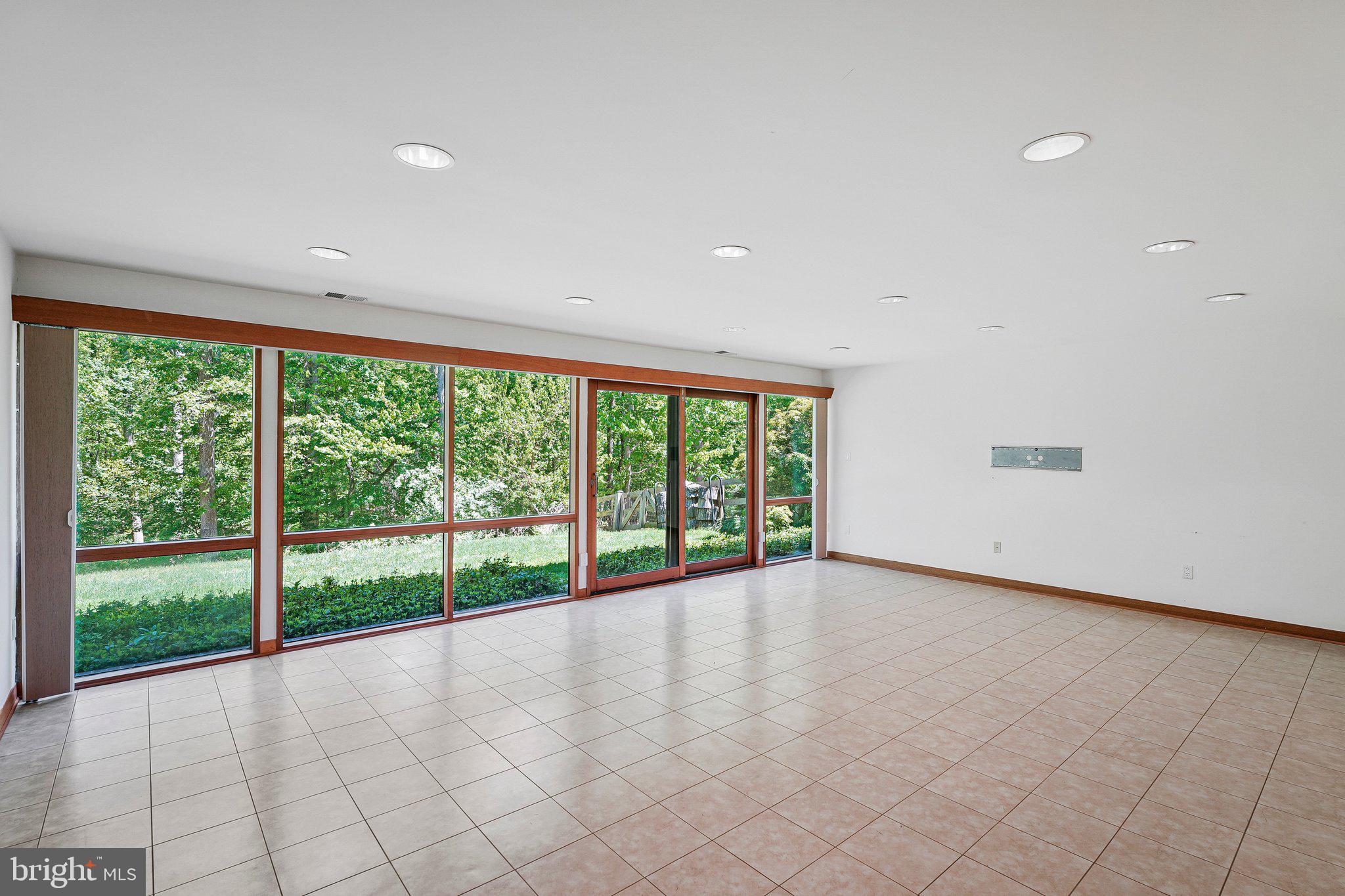 WOODSIDE ESTATES - Land