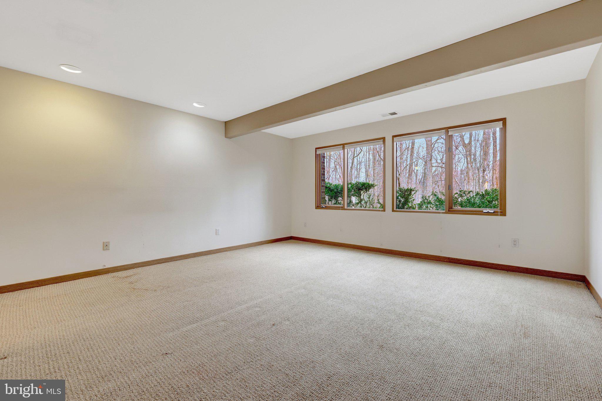 WOODSIDE ESTATES - Land
