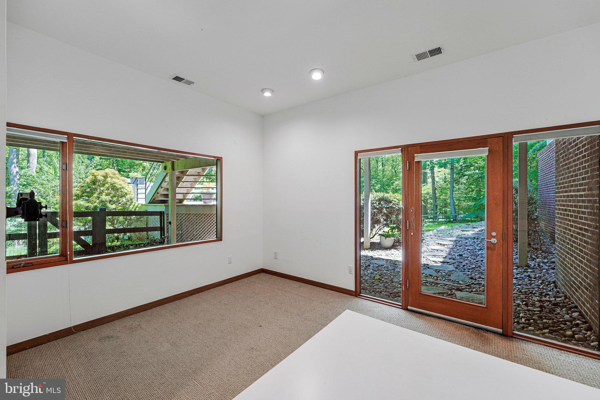 WOODSIDE ESTATES - Land