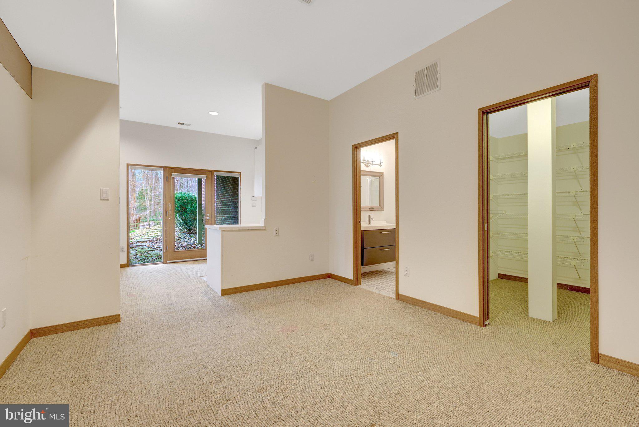 WOODSIDE ESTATES - Land