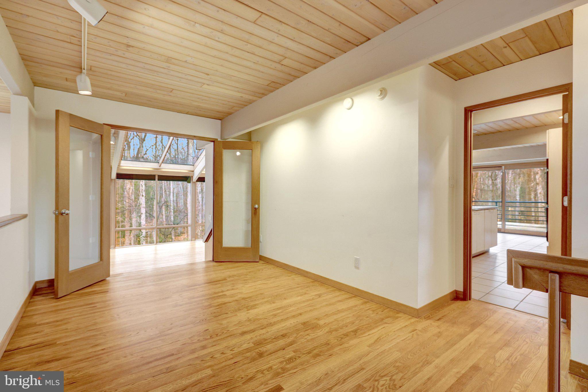 WOODSIDE ESTATES - Land