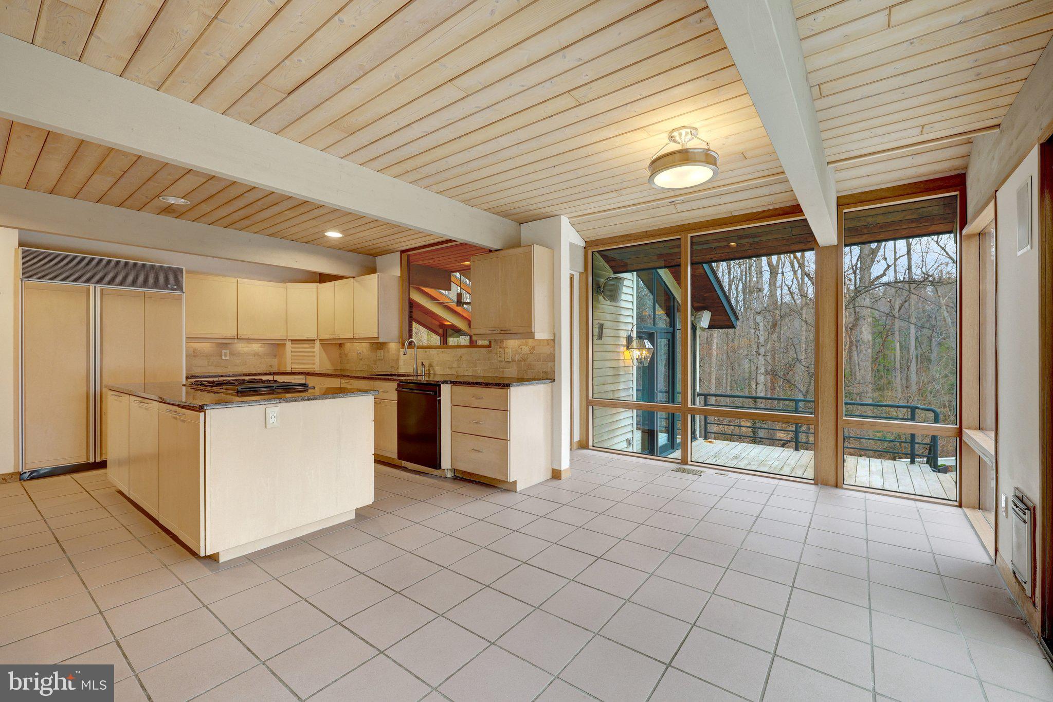 WOODSIDE ESTATES - Land