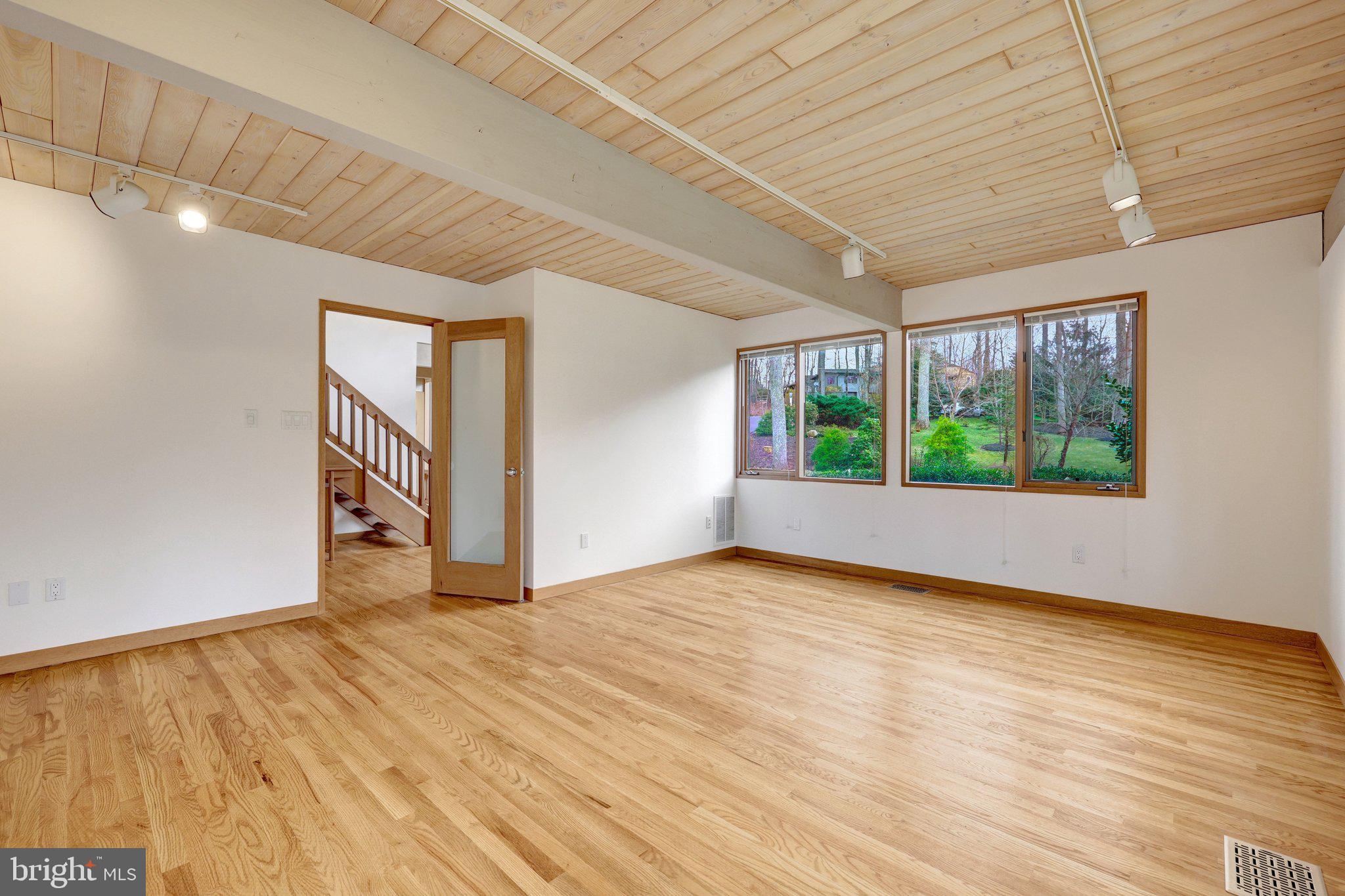 WOODSIDE ESTATES - Land