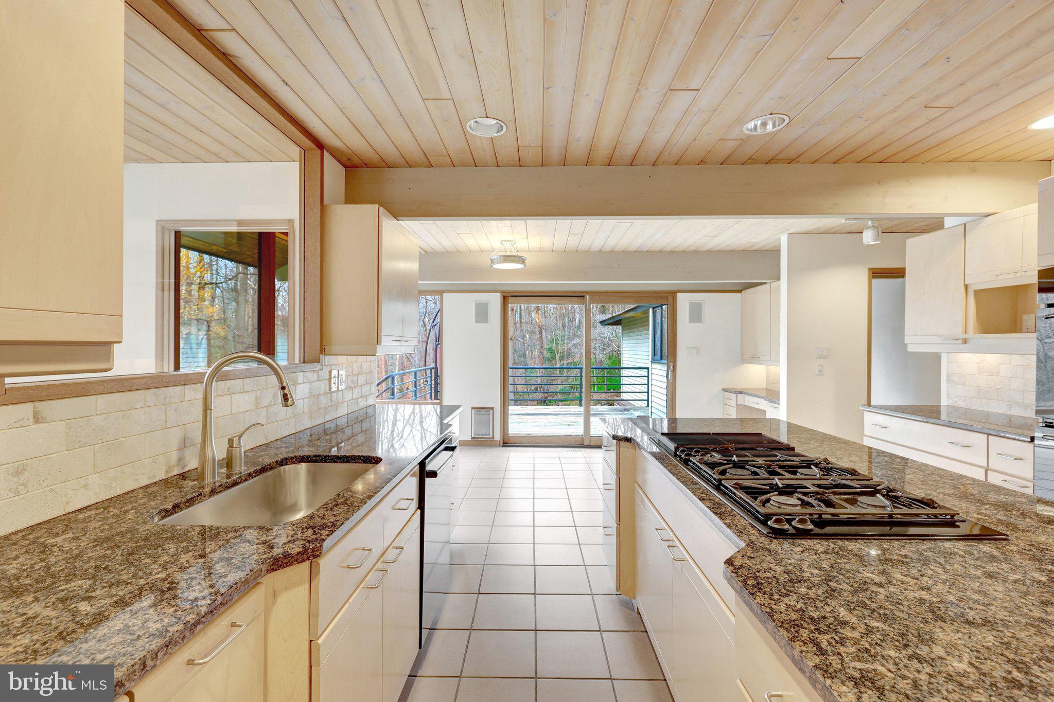 WOODSIDE ESTATES - Land