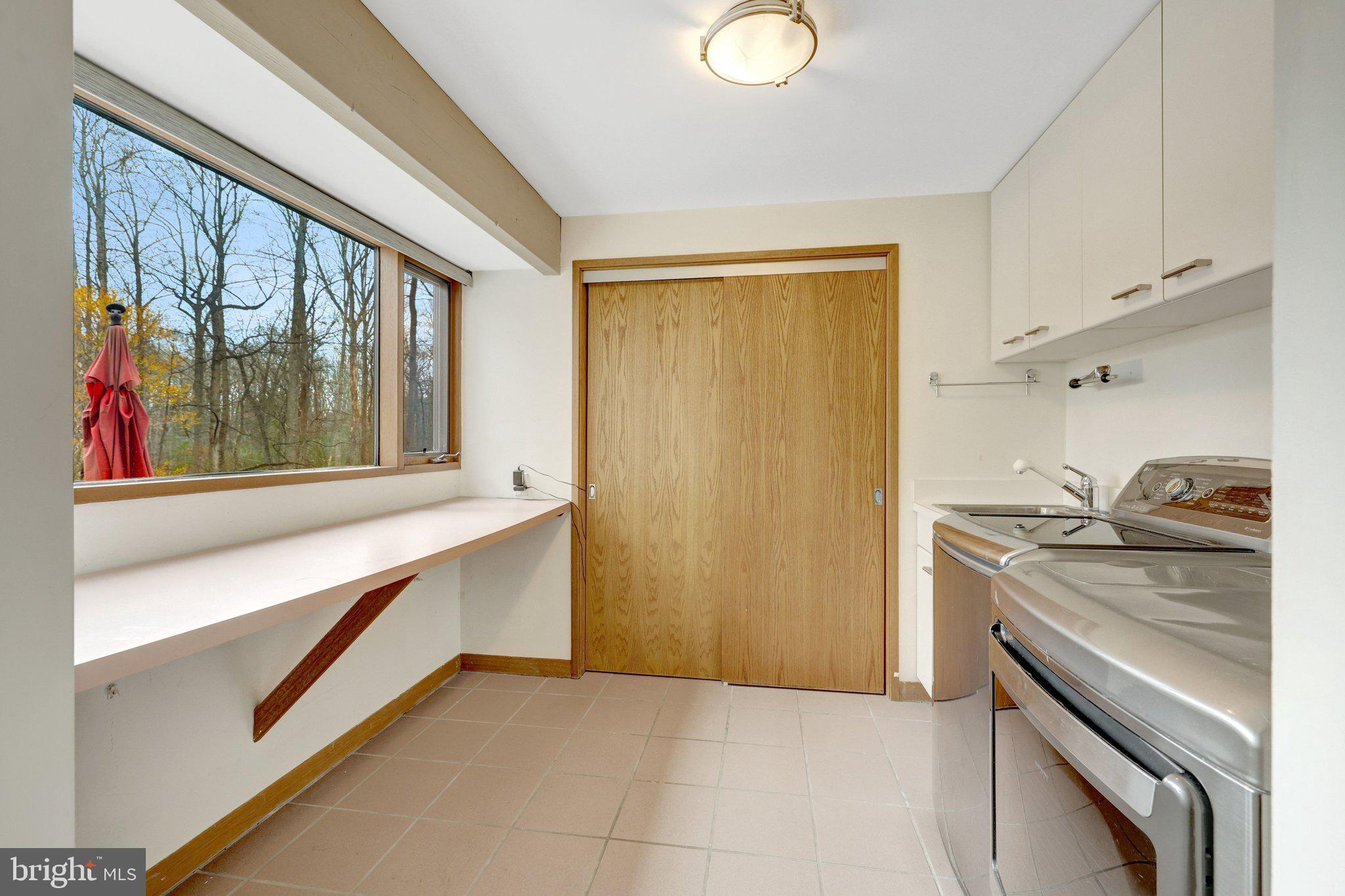 WOODSIDE ESTATES - Land