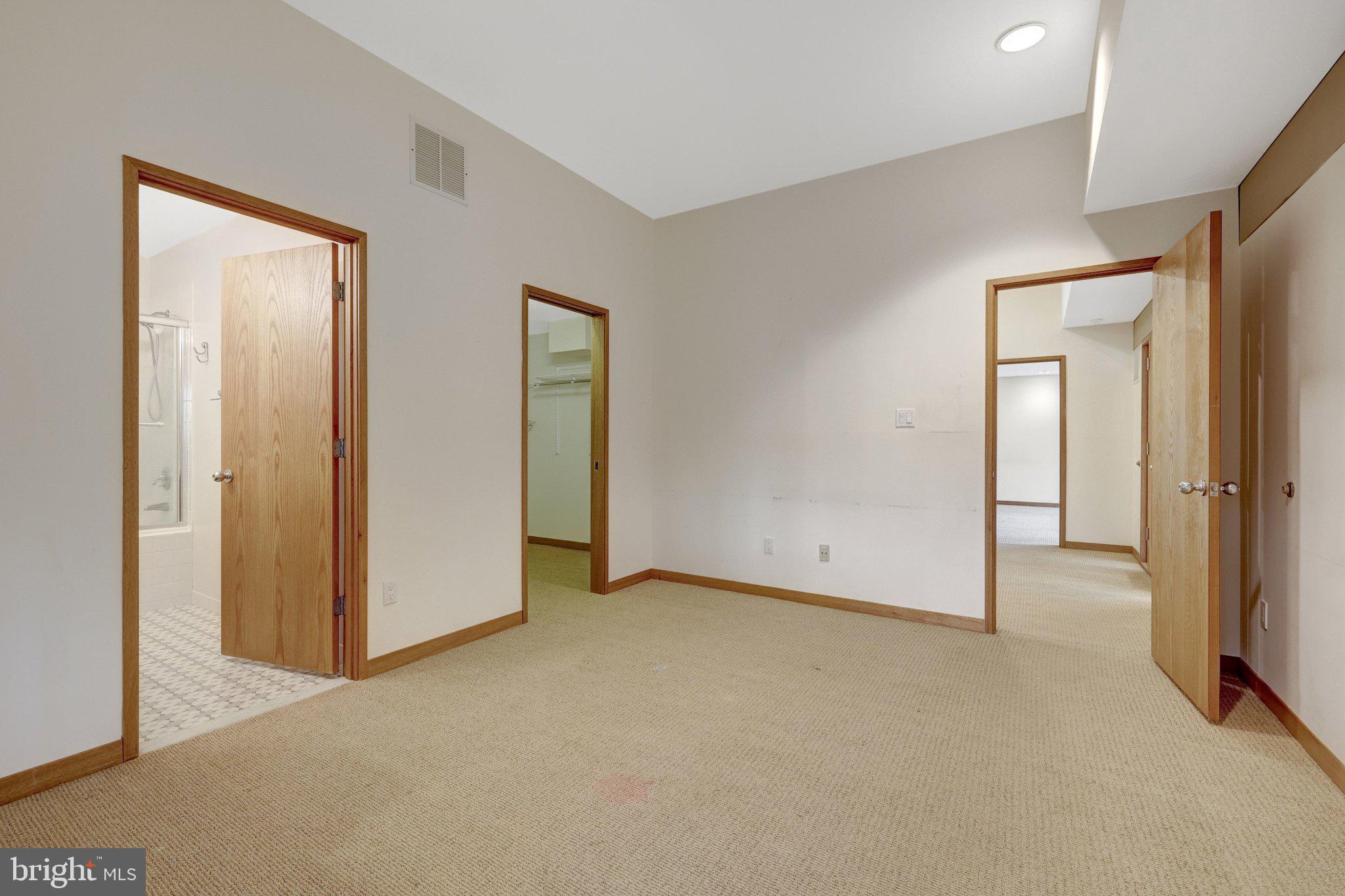WOODSIDE ESTATES - Land