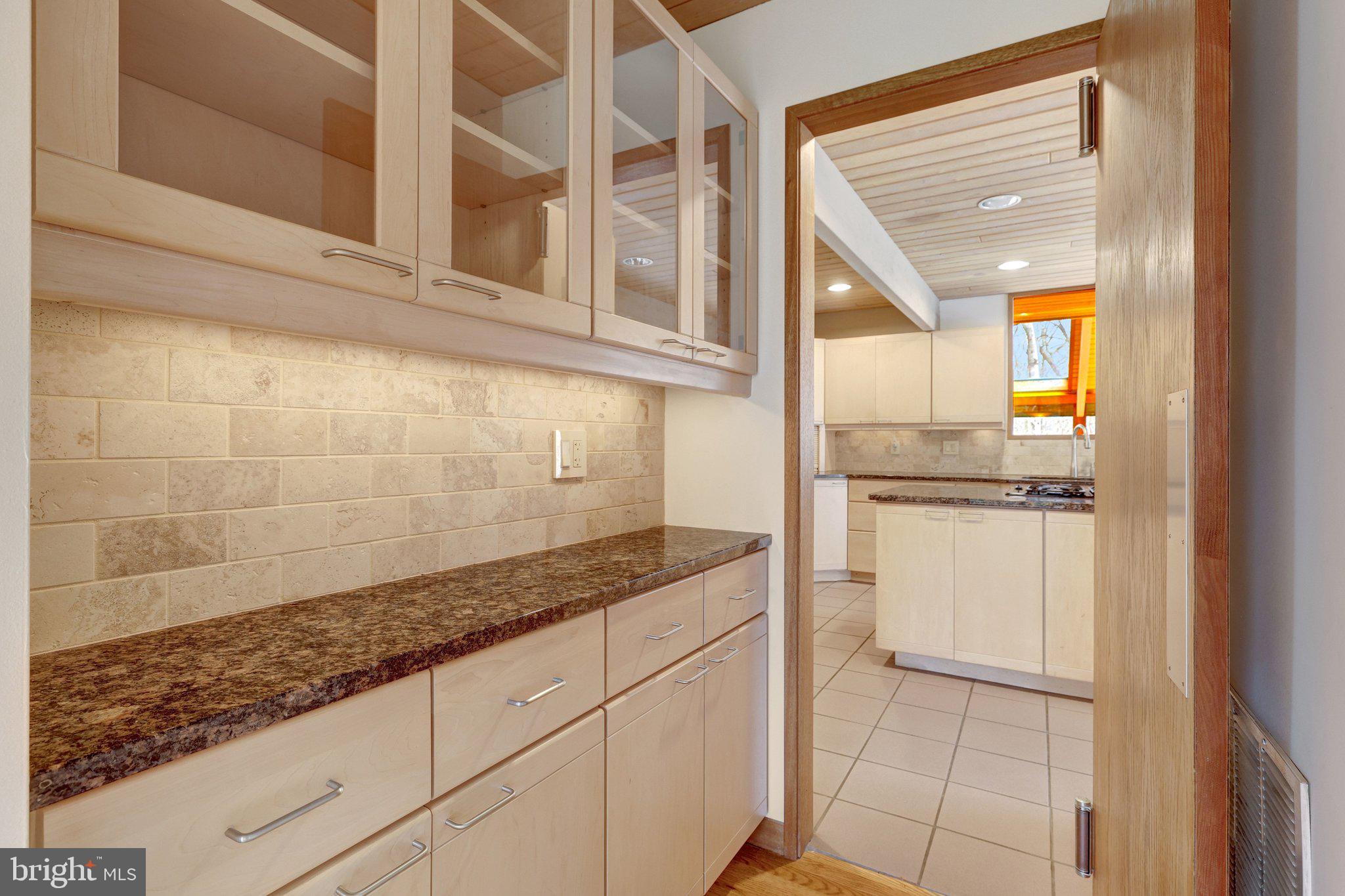 WOODSIDE ESTATES - Land