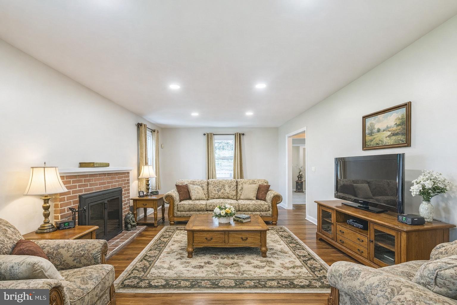 GREEN SPRING VALLEY - Residential