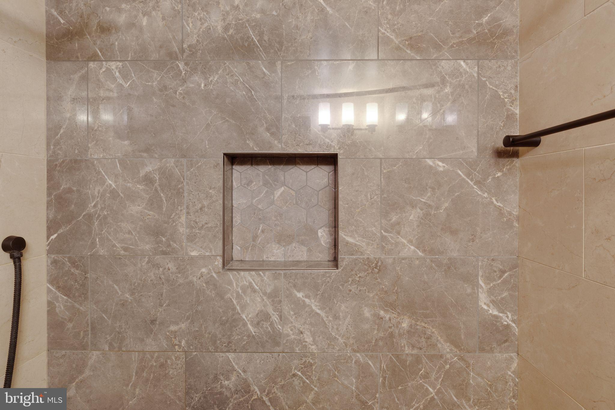 GREEN SPRING VALLEY - Residential