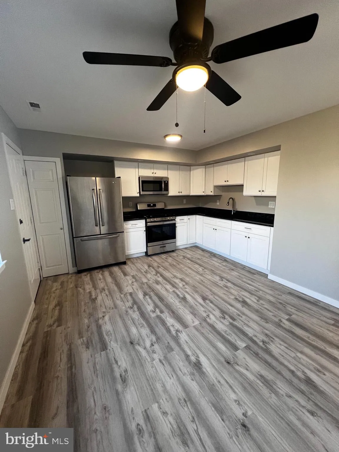 Blackwood, New Jersey 08012, United States, 3 Bedrooms Bedrooms, ,1 BathroomBathrooms,Residential,Active,8536