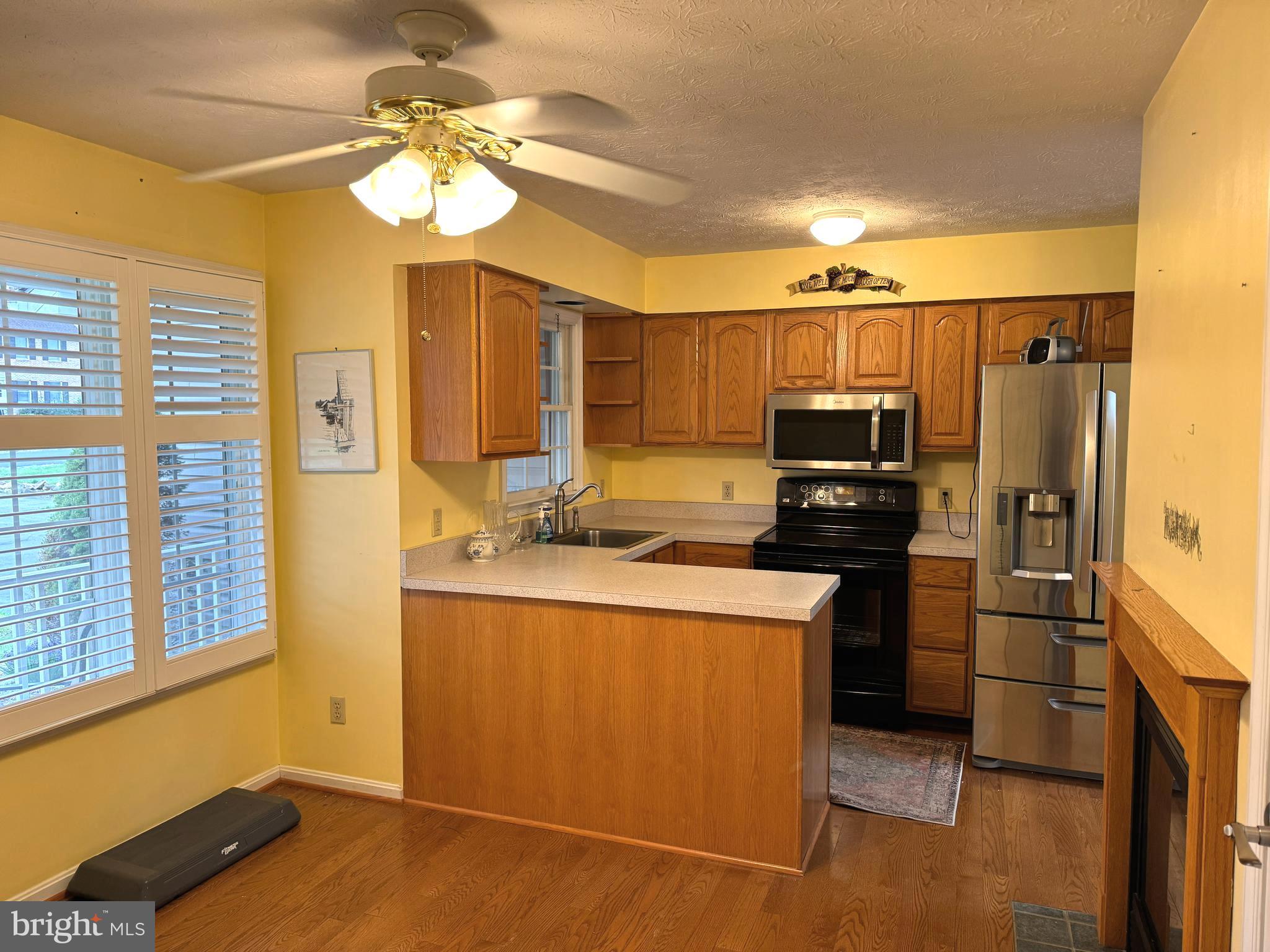 FOX MEADOW AT NOTTINGHAM - Residential