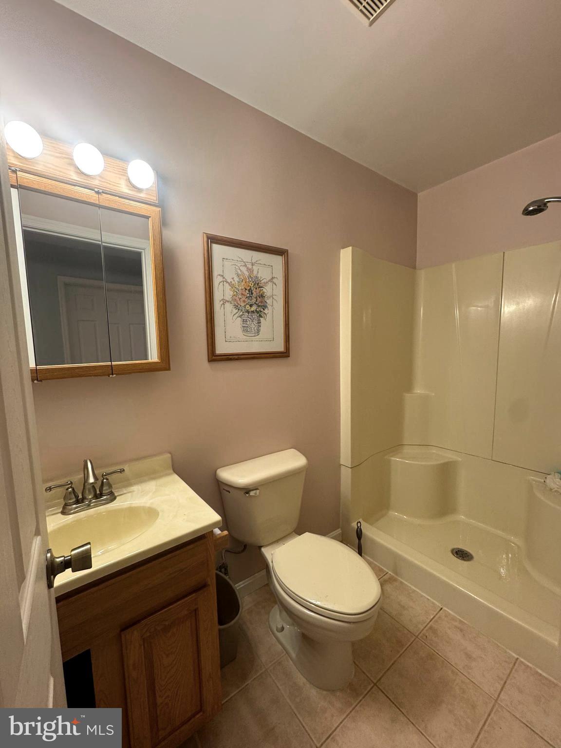 FOX MEADOW AT NOTTINGHAM - Residential