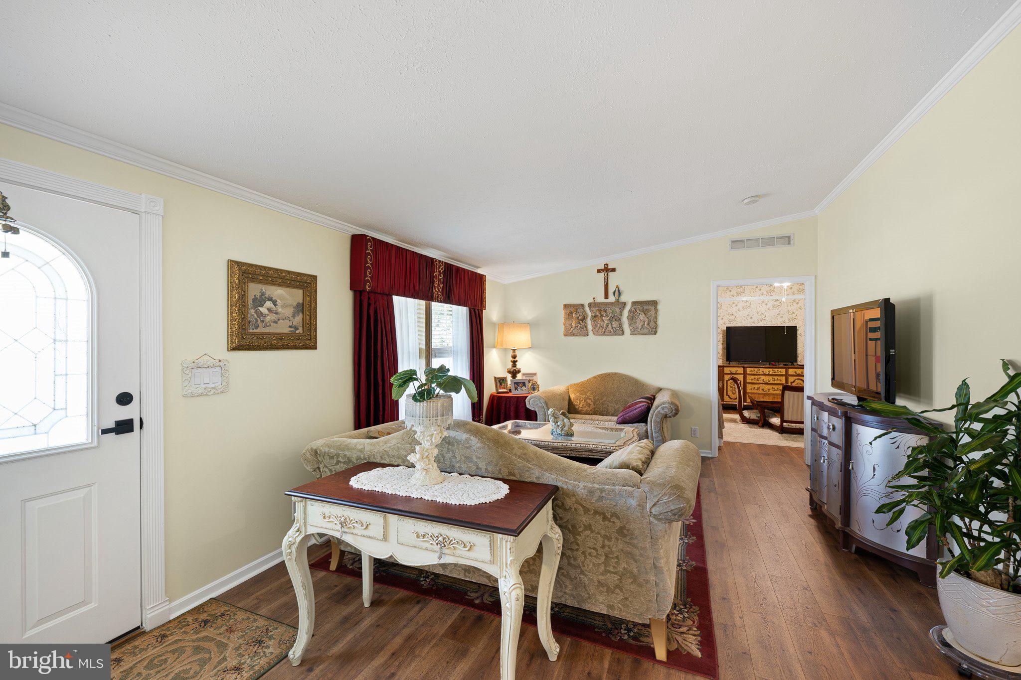 563 WYNN WOOD CIRCLE