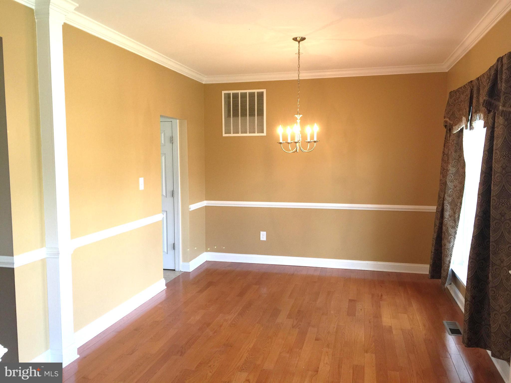 HUNTERS MILL - Residential Lease