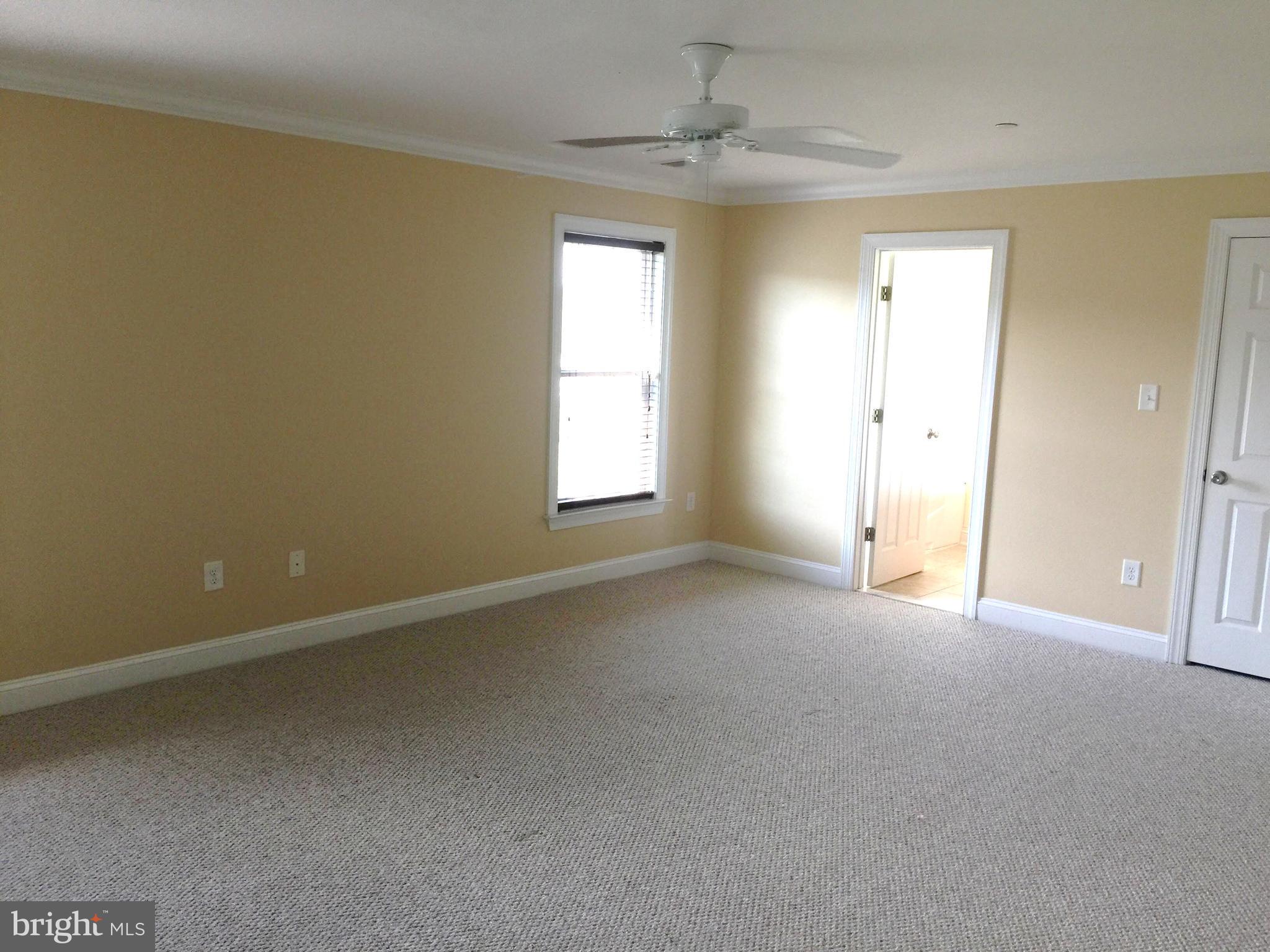 HUNTERS MILL - Residential Lease