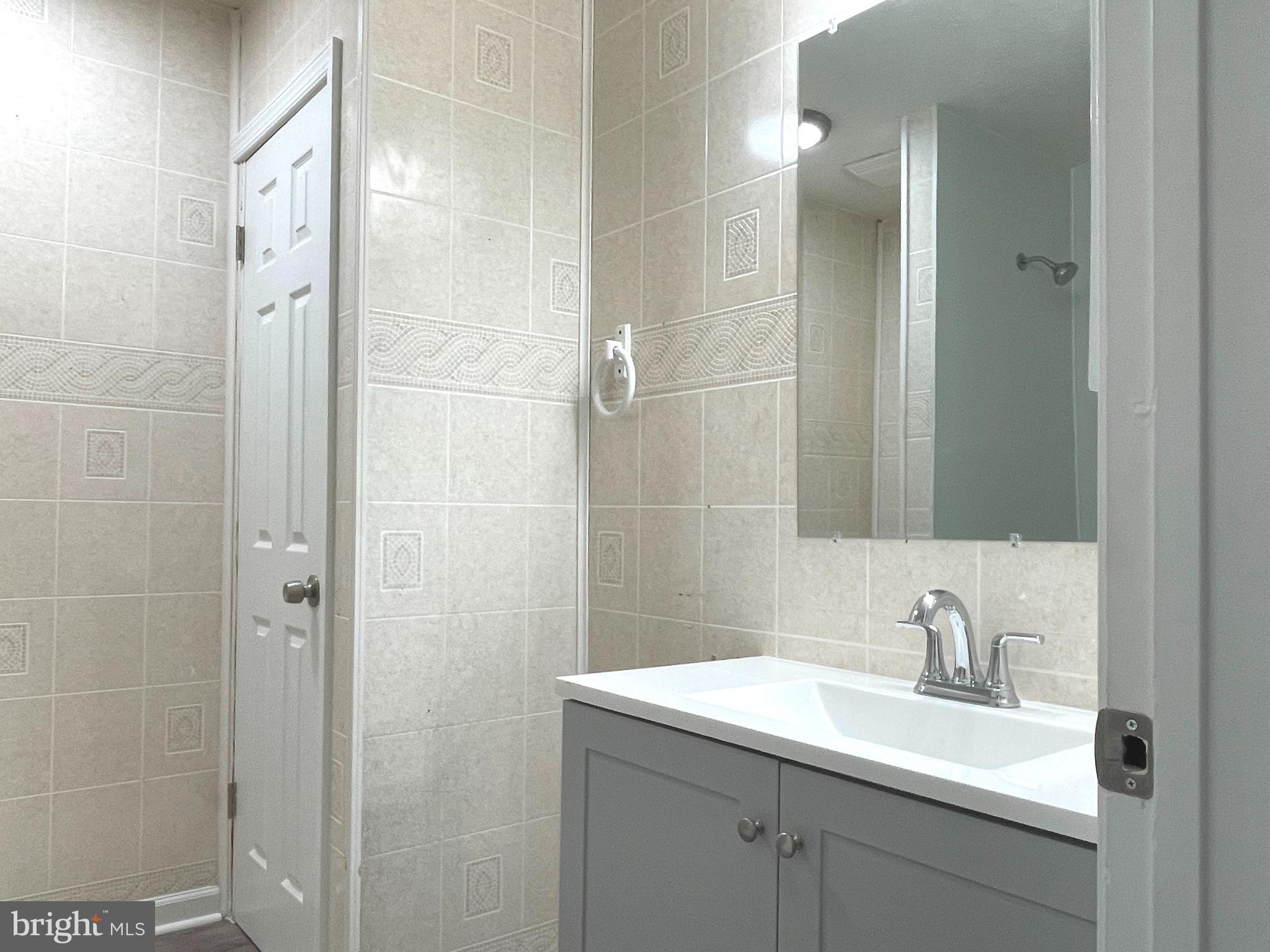 SUMERDUCK FOREST - Residential Lease