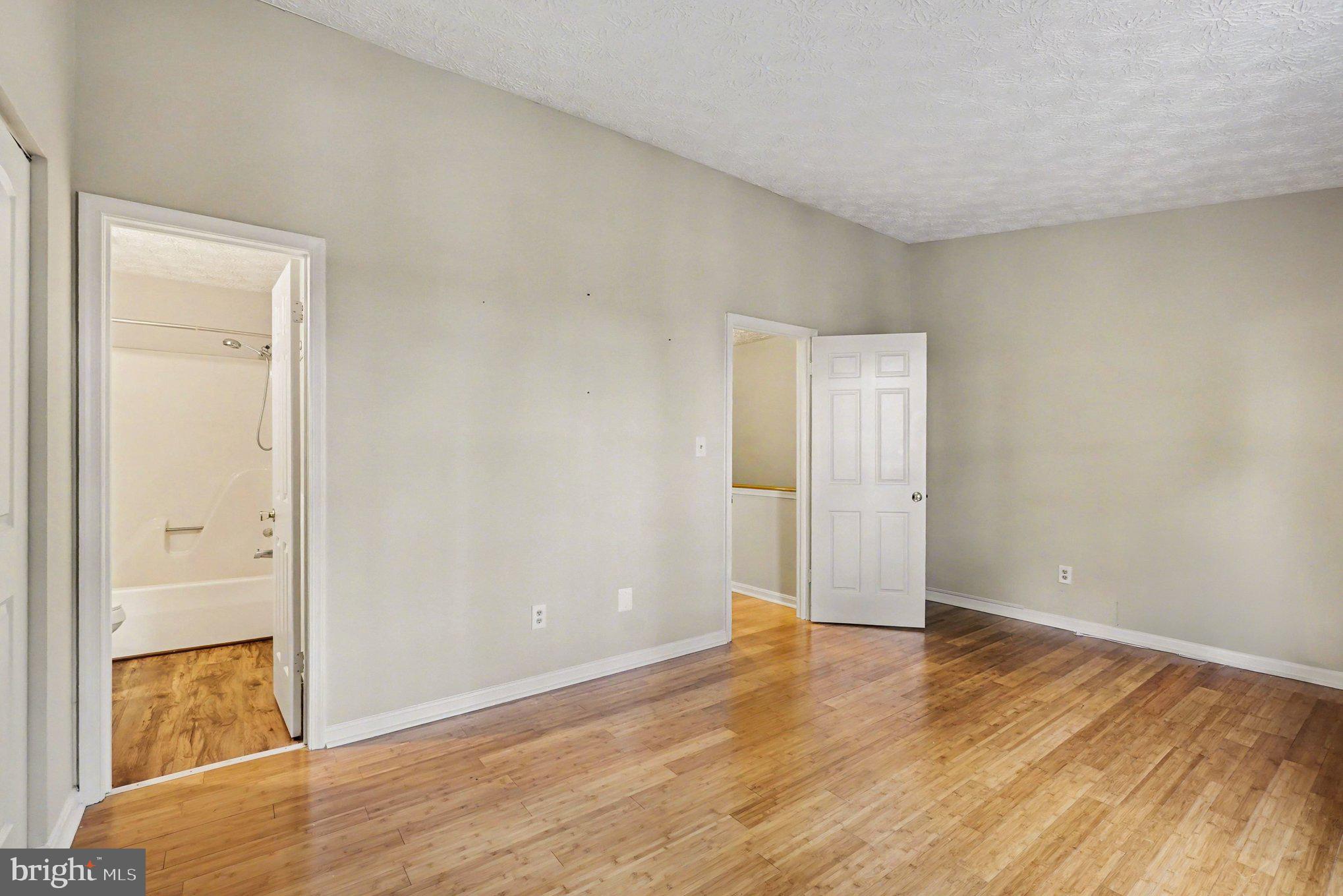 BRIGHT OAKS - Residential