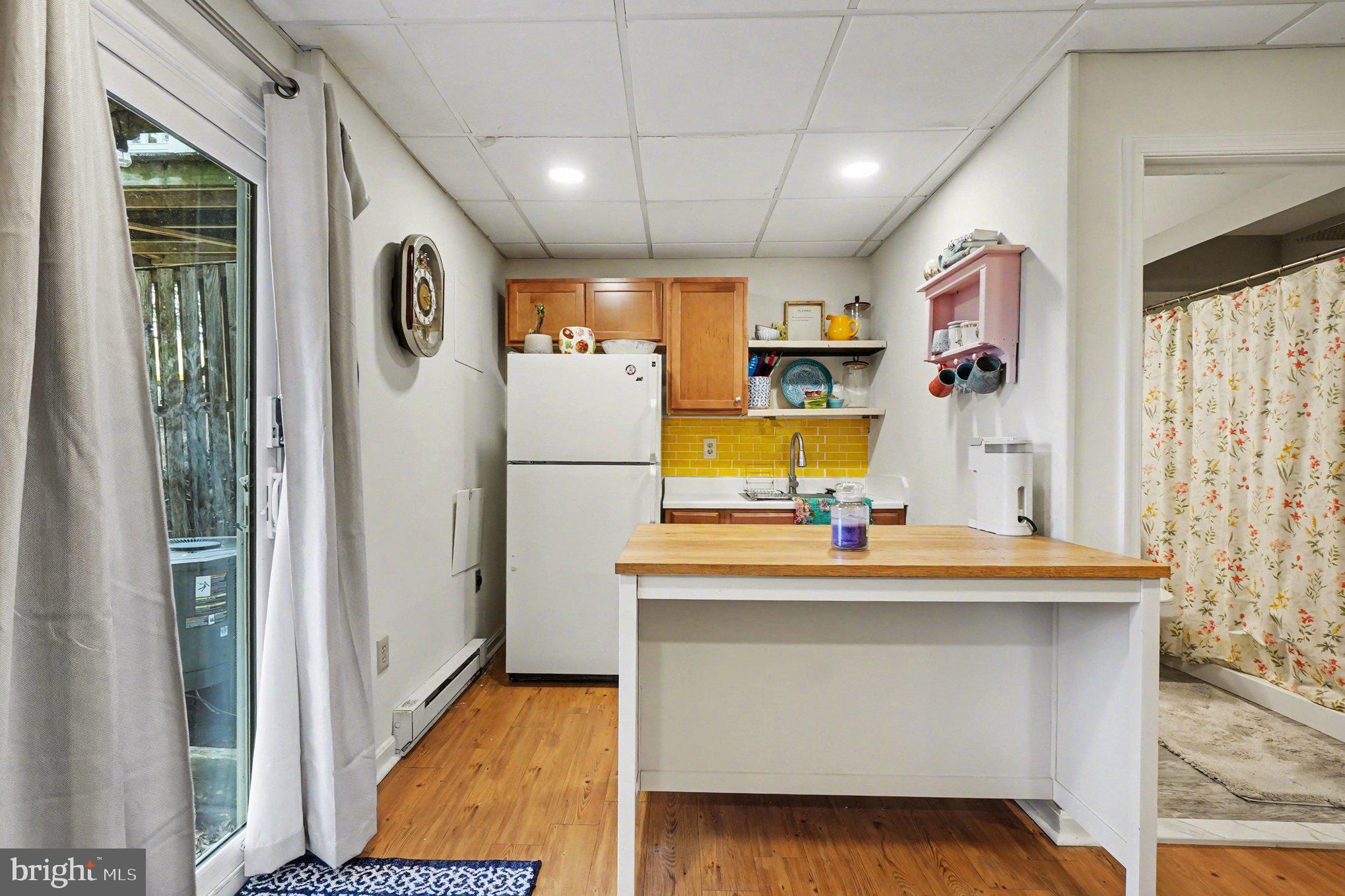 BRIGHT OAKS - Residential