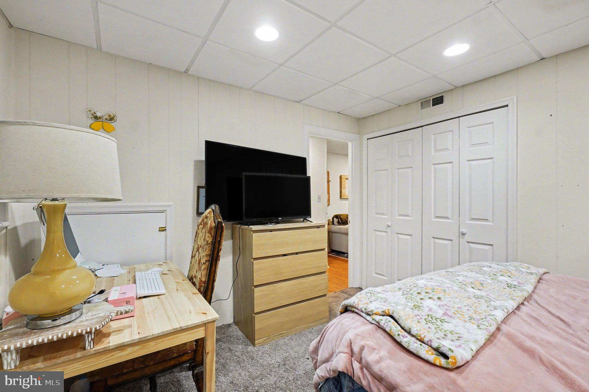 BRIGHT OAKS - Residential