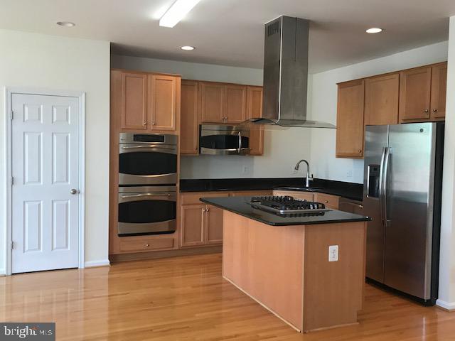 RIPPON LANDING - Residential