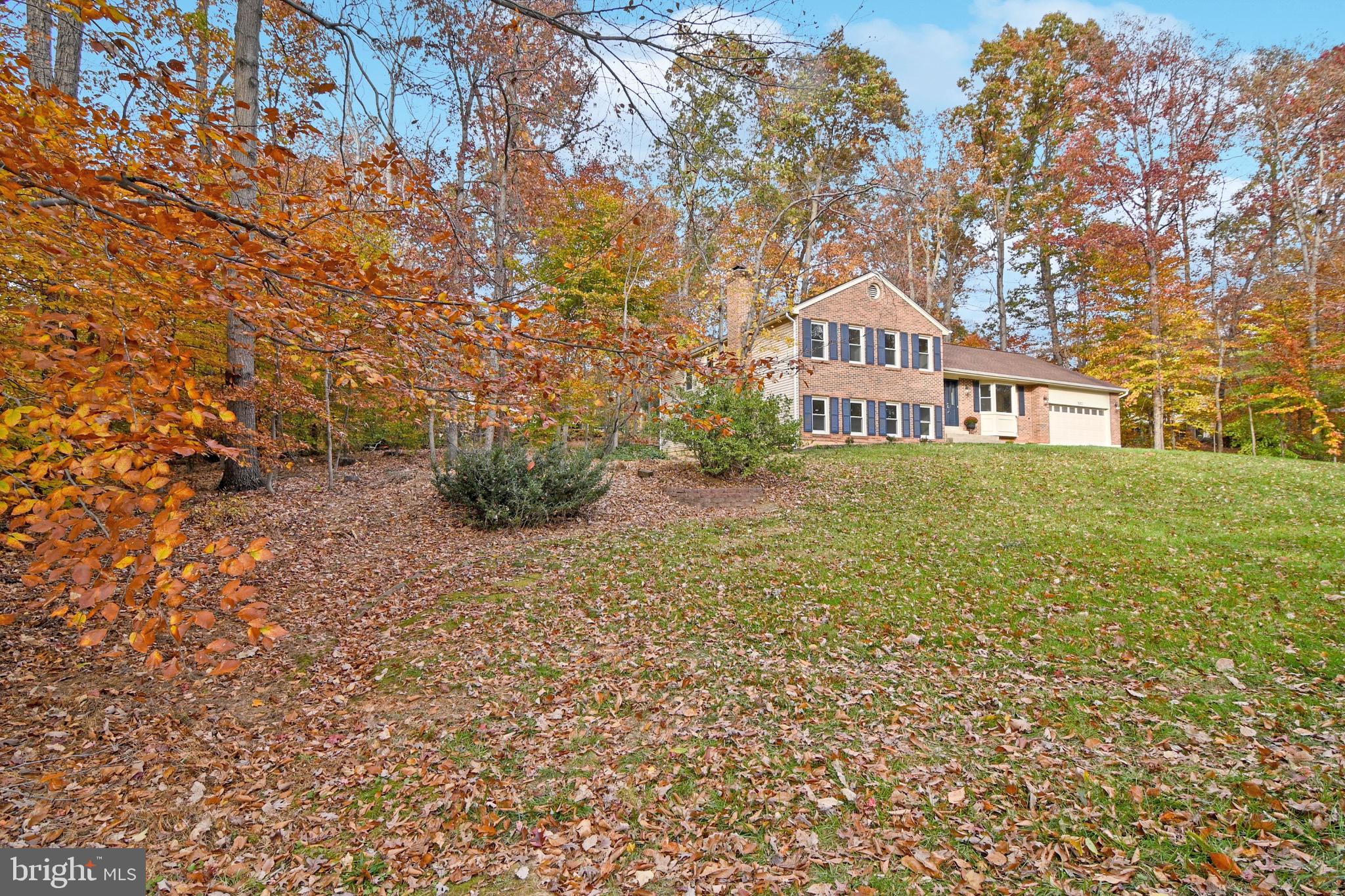 FAIRFAX STATION - Residential