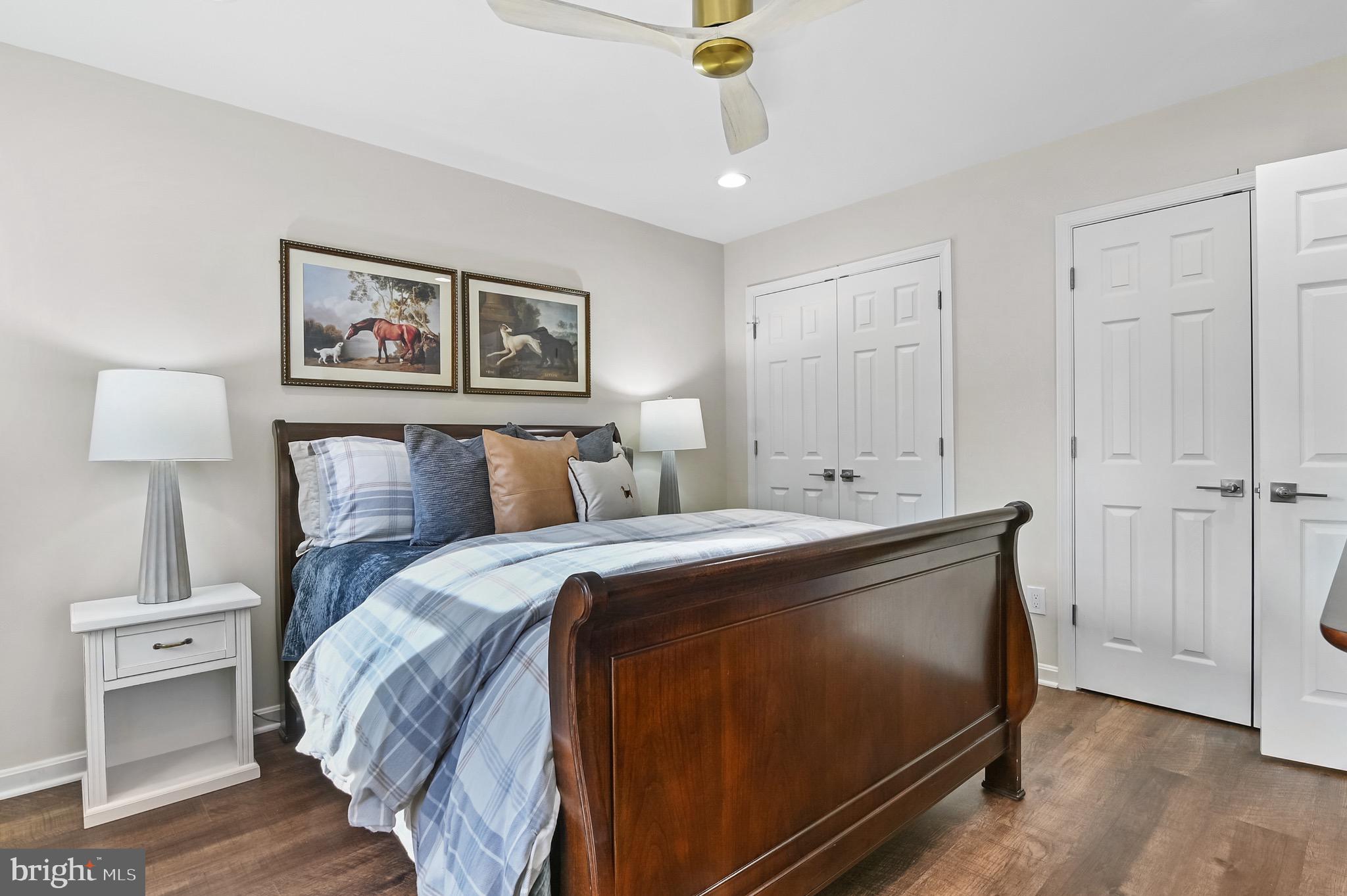 FAIRFAX STATION - Residential